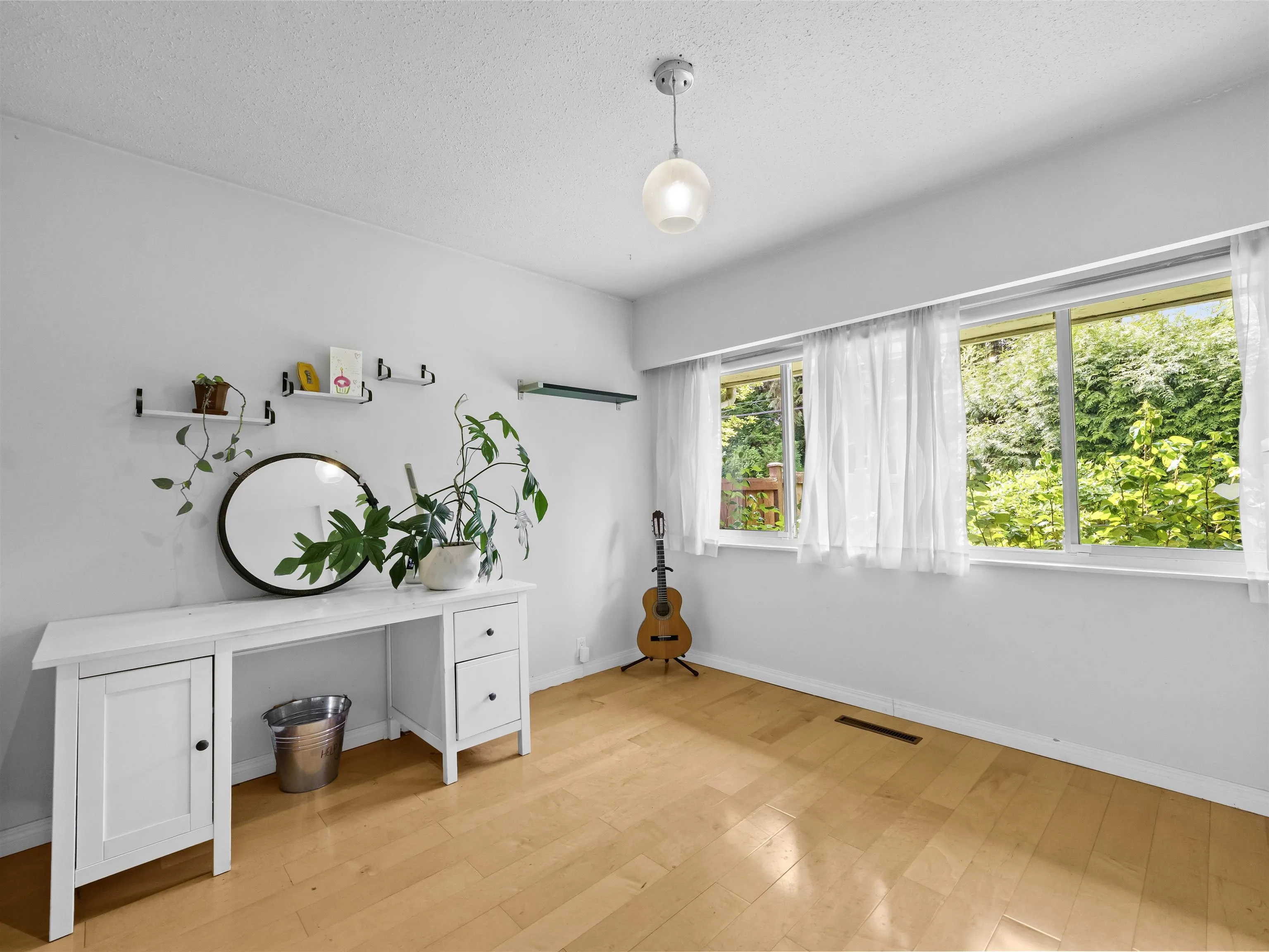 998 Fairway Drive