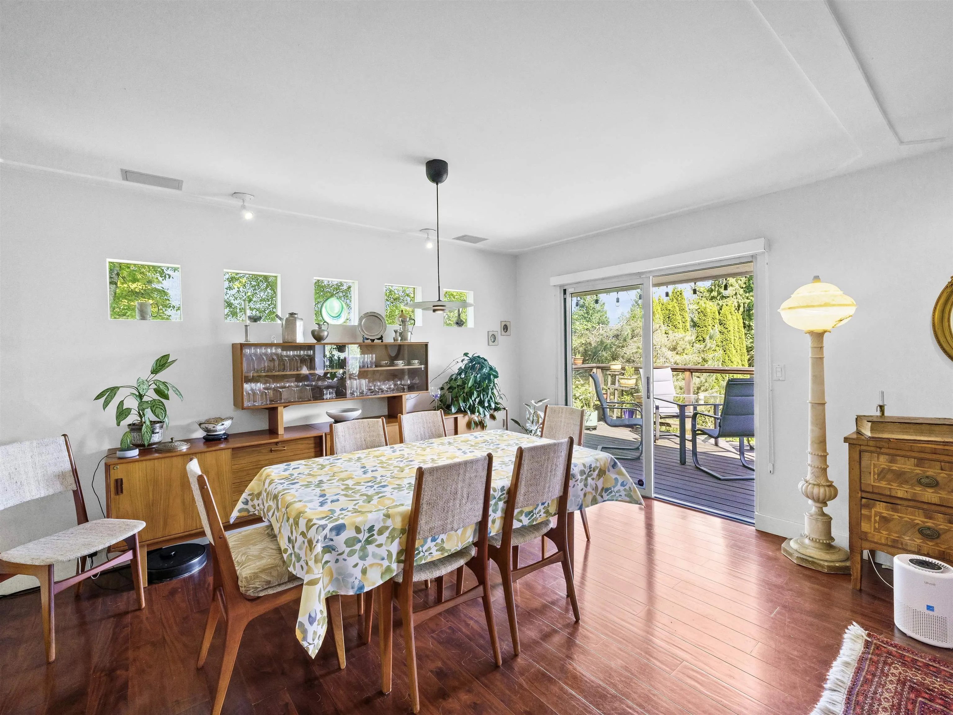 998 Fairway Drive
