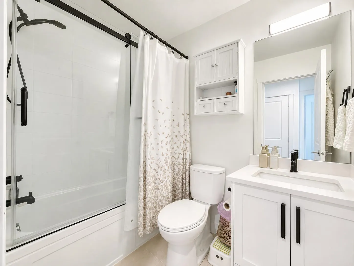 16433 19 Avenue #42
