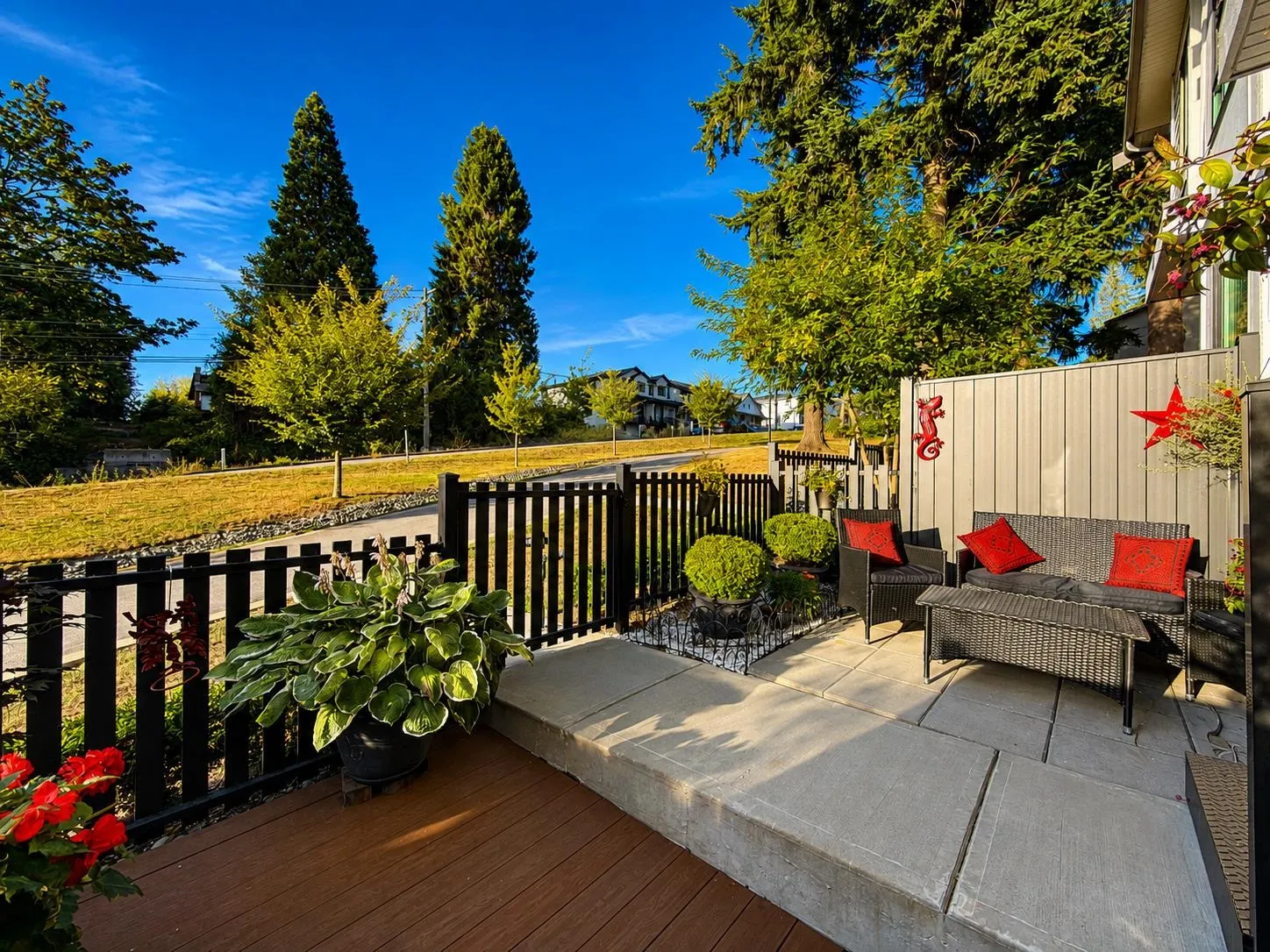 16433 19 Avenue #42
