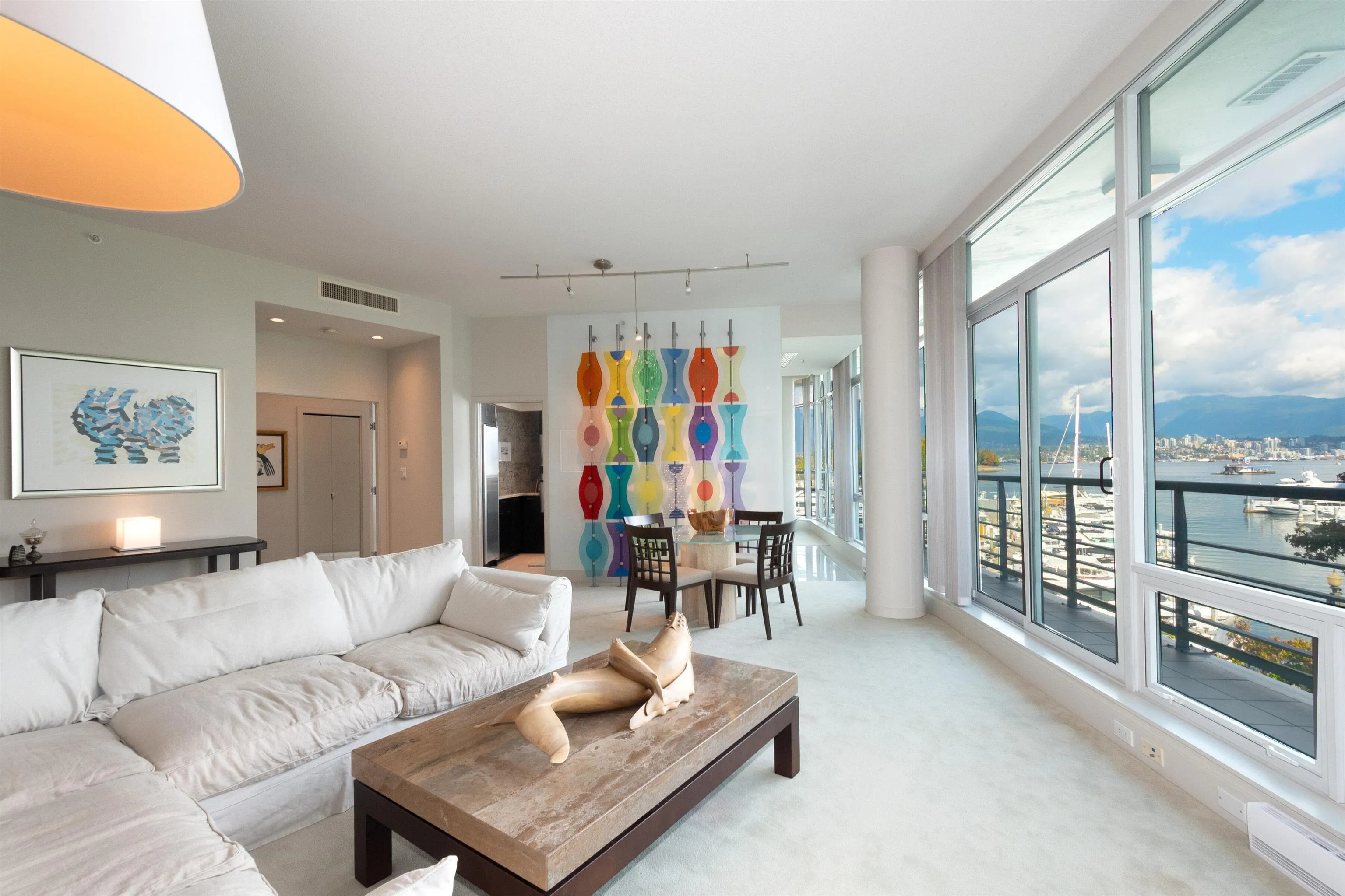499 Broughton Street #203