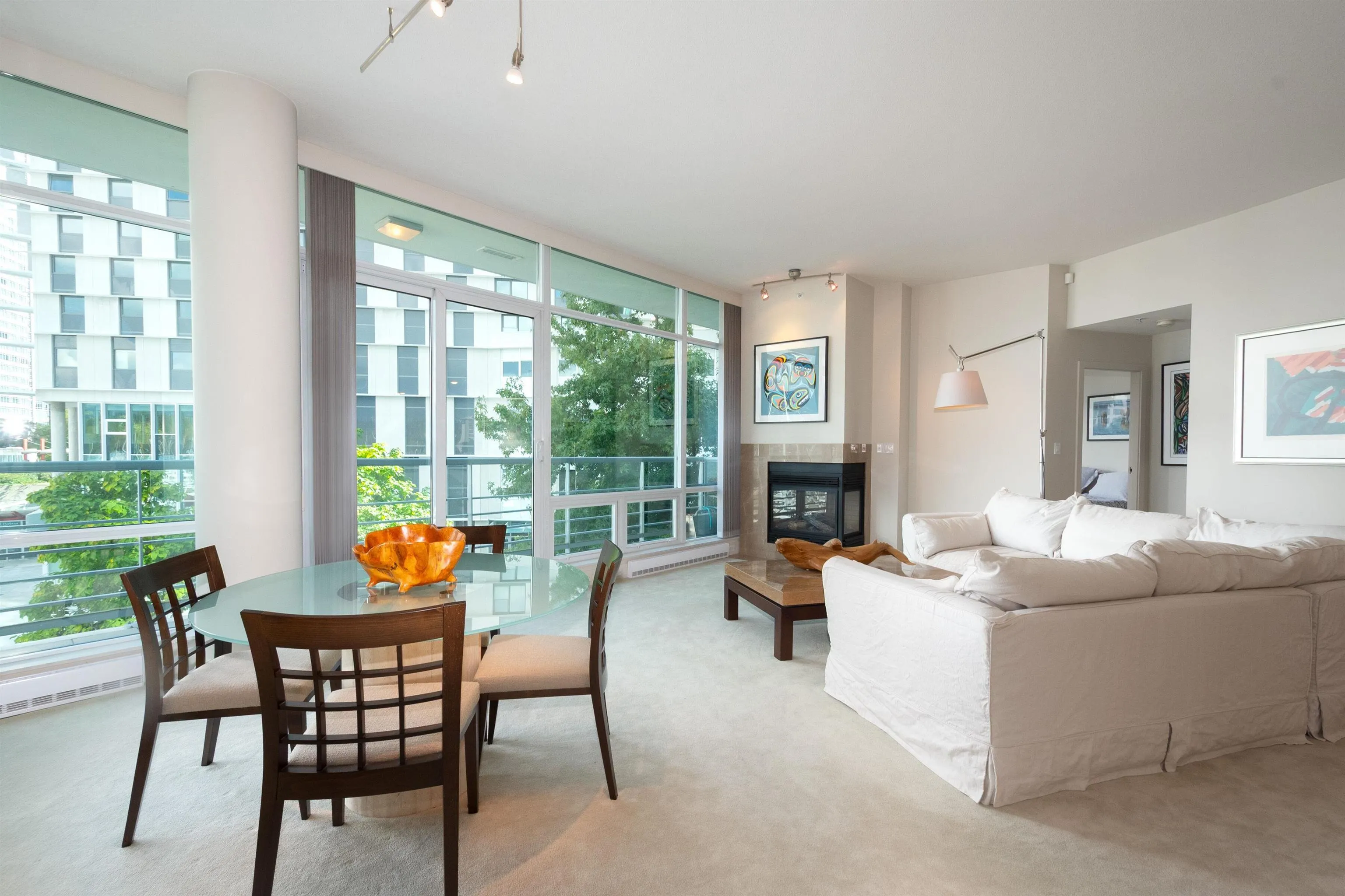 499 Broughton Street #203