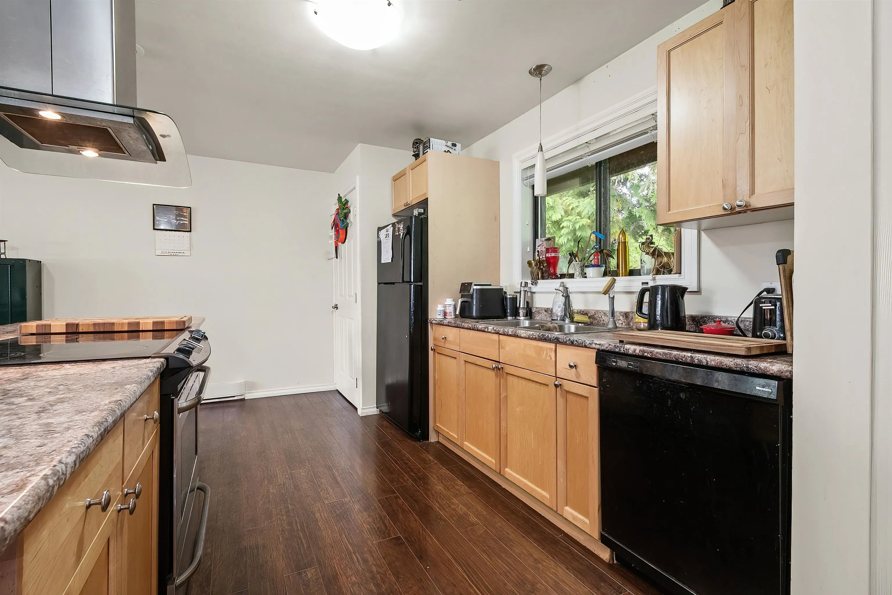 8792 Bellevue Drive