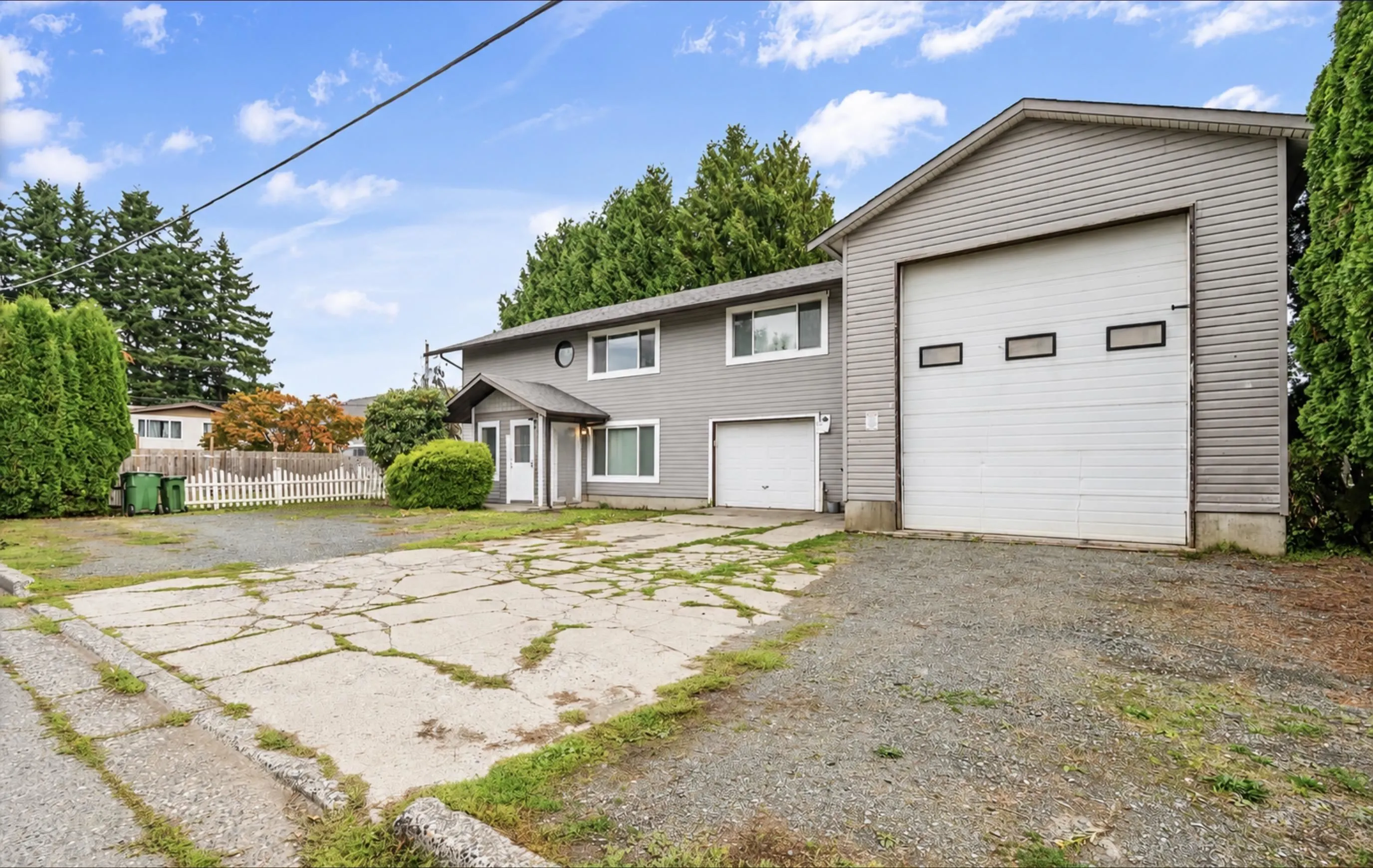 8792 Bellevue Drive