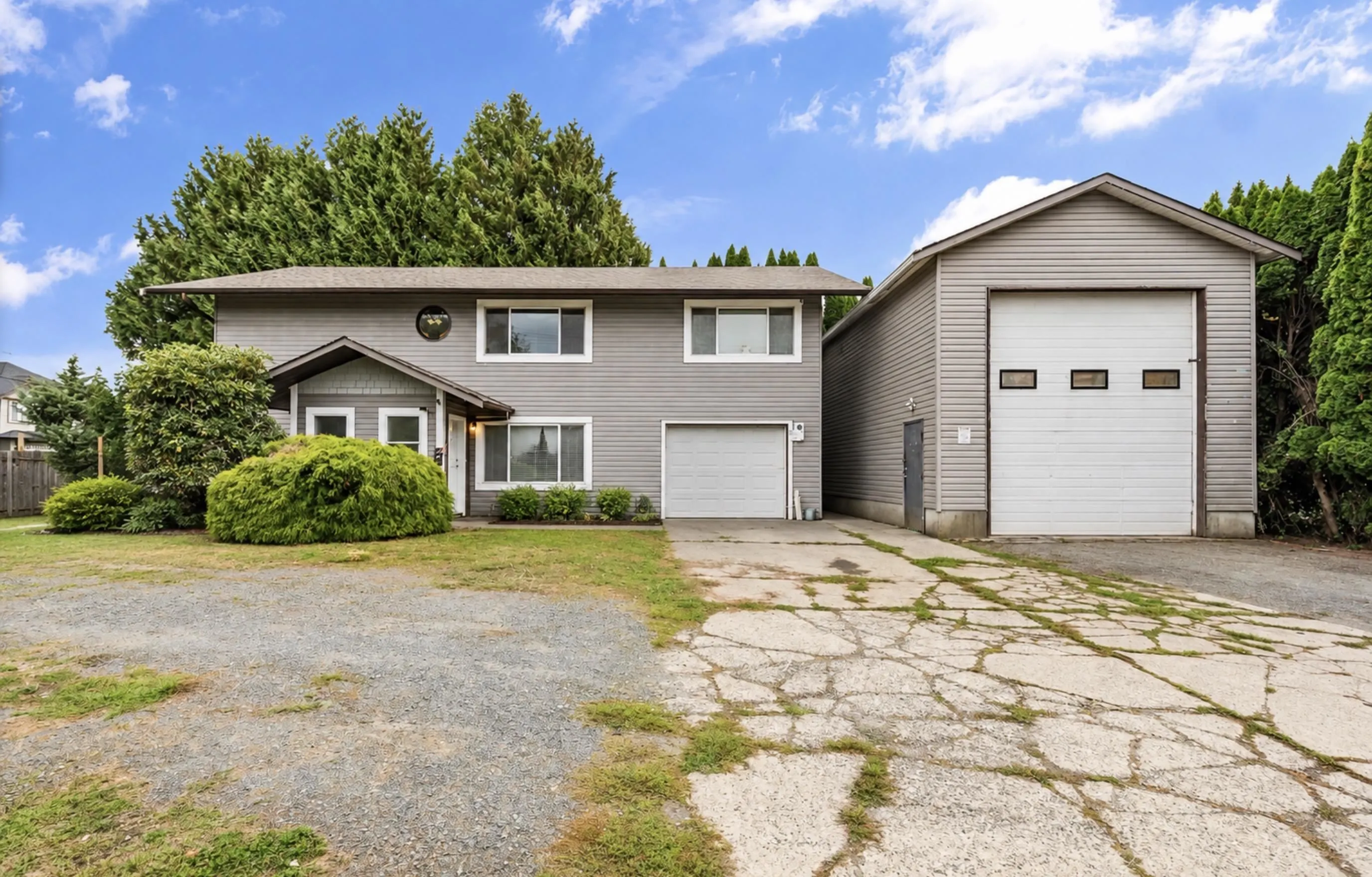 8792 Bellevue Drive