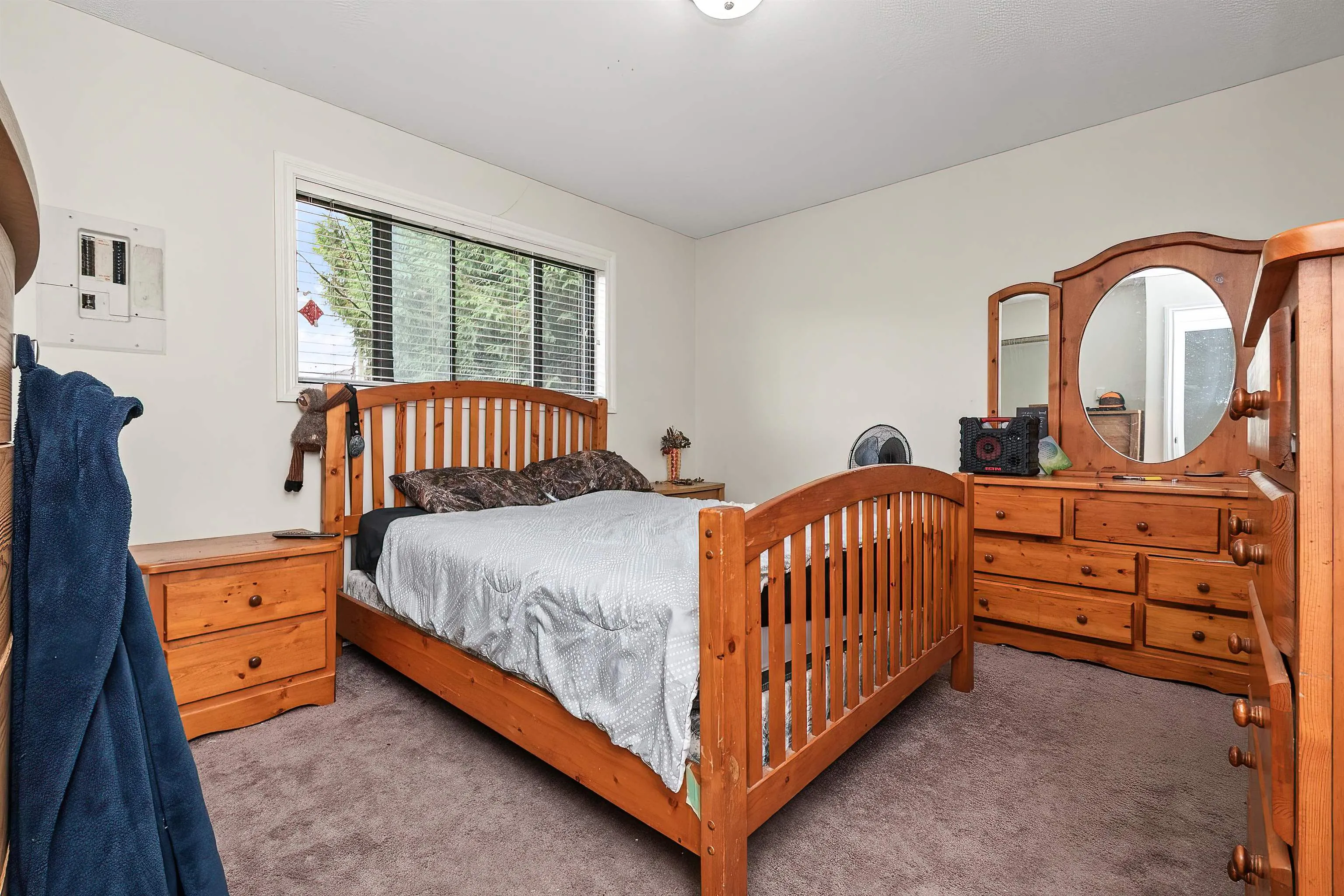 8792 Bellevue Drive