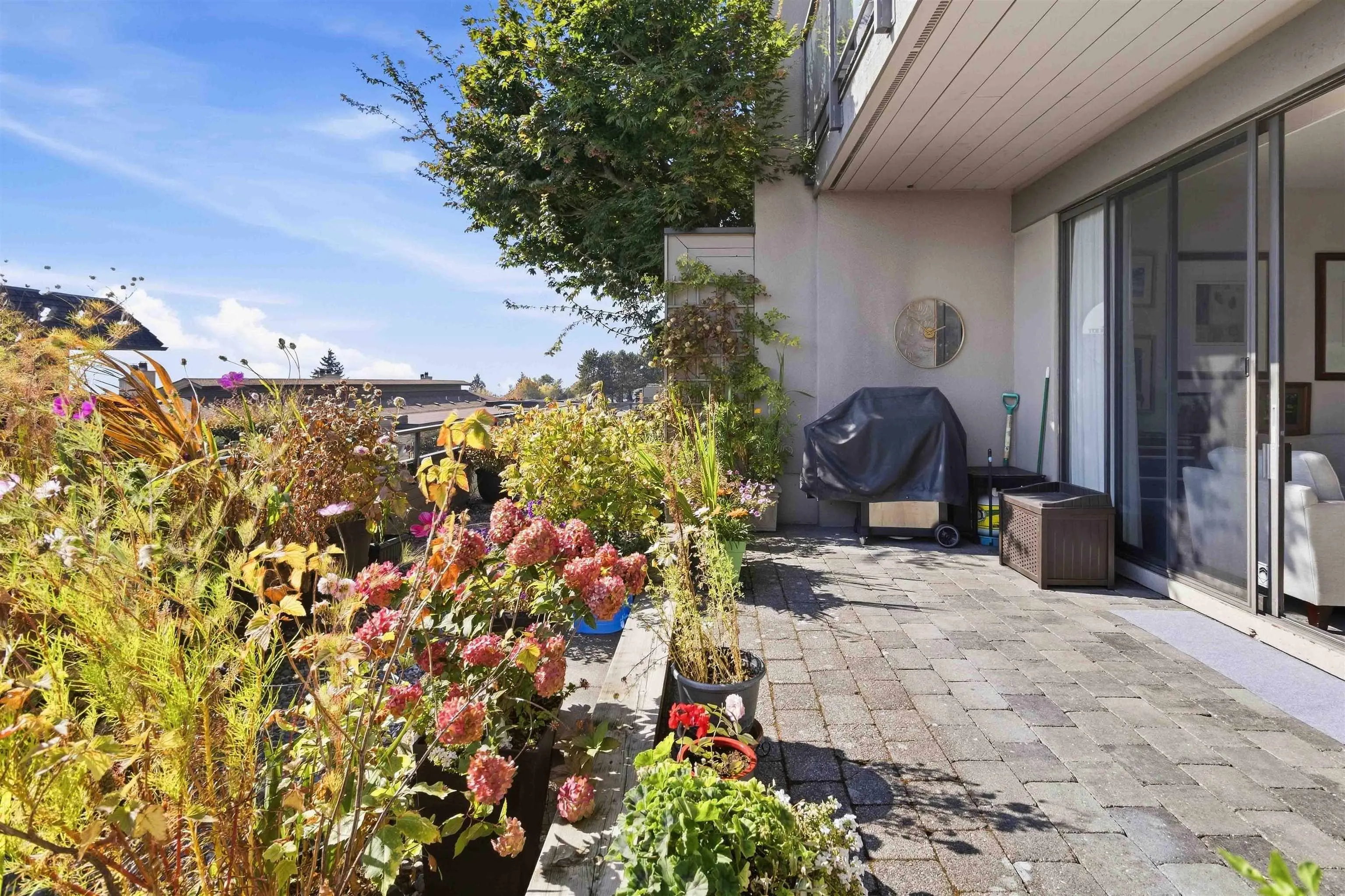 2214 Folkestone Way #22