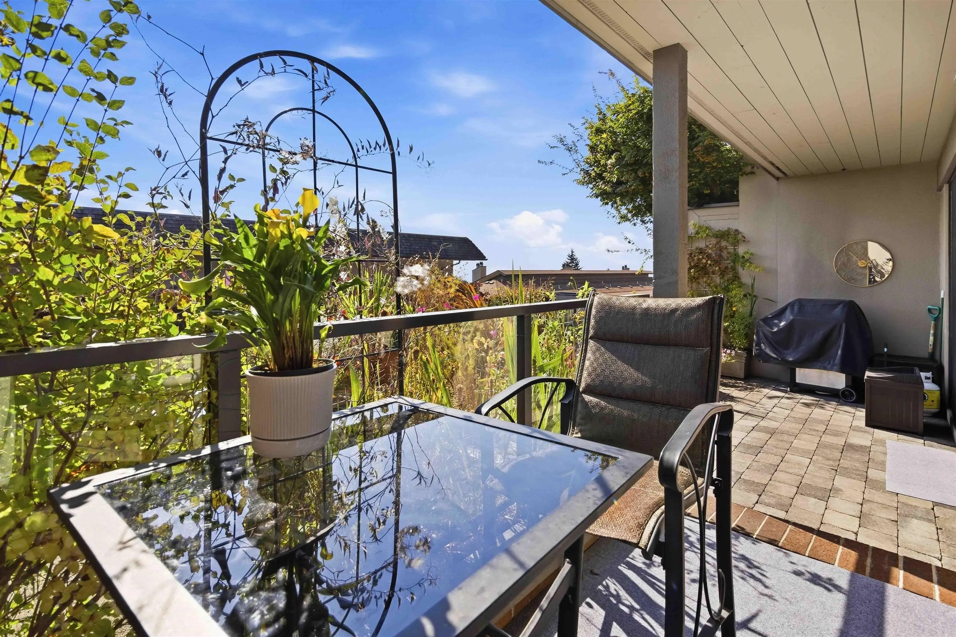 2214 Folkestone Way #22
