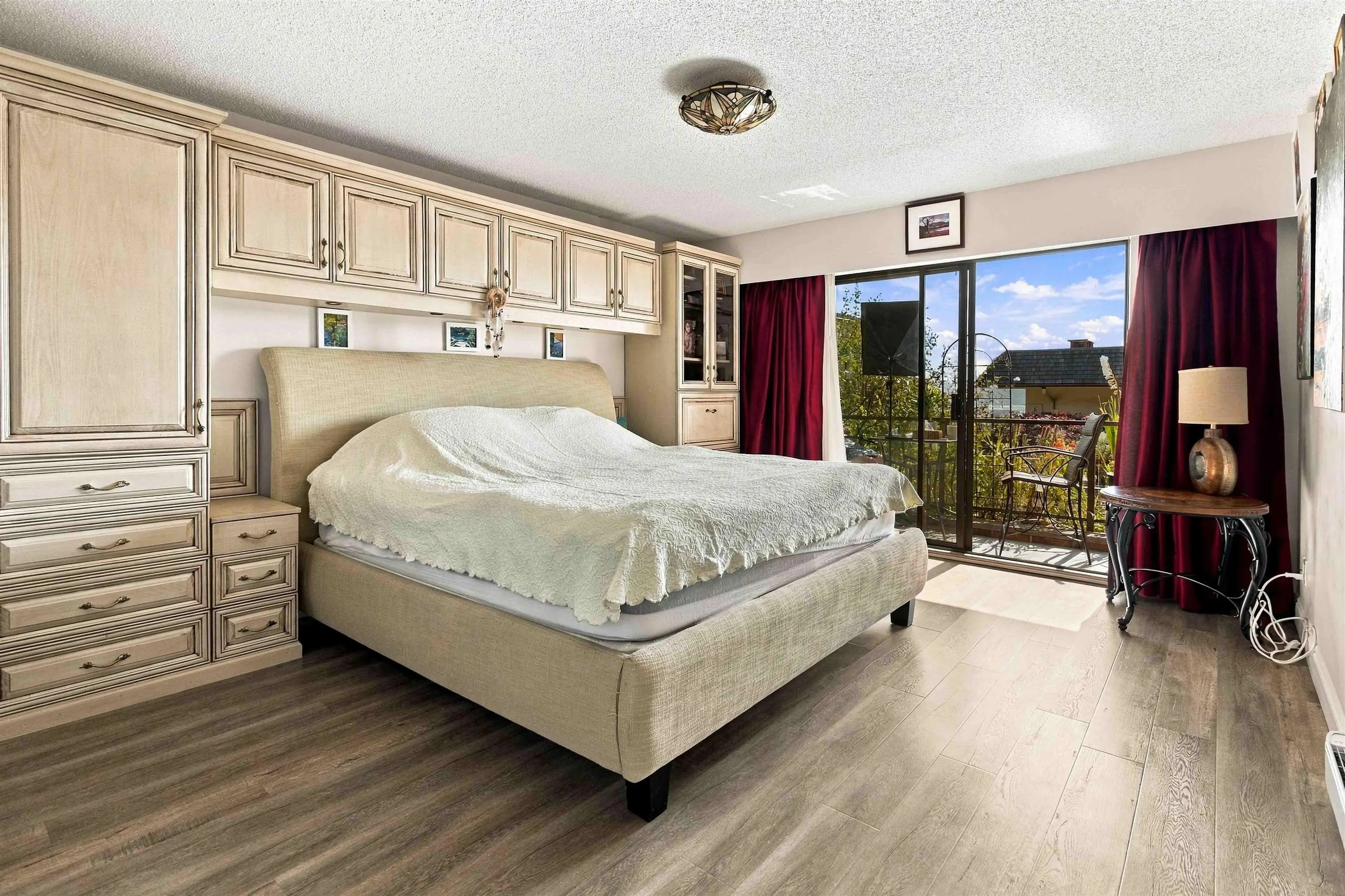 2214 Folkestone Way #22