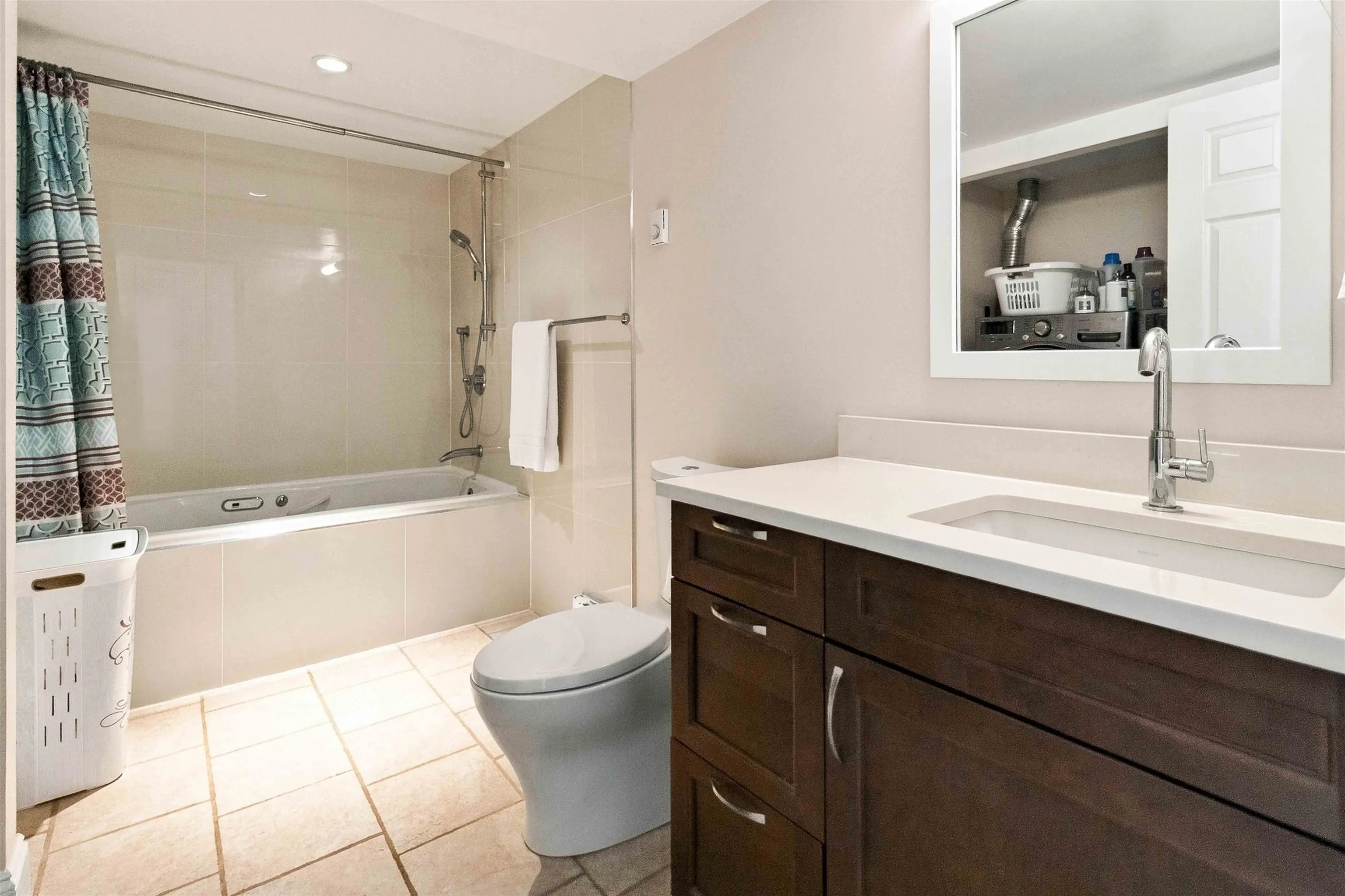 2214 Folkestone Way #22