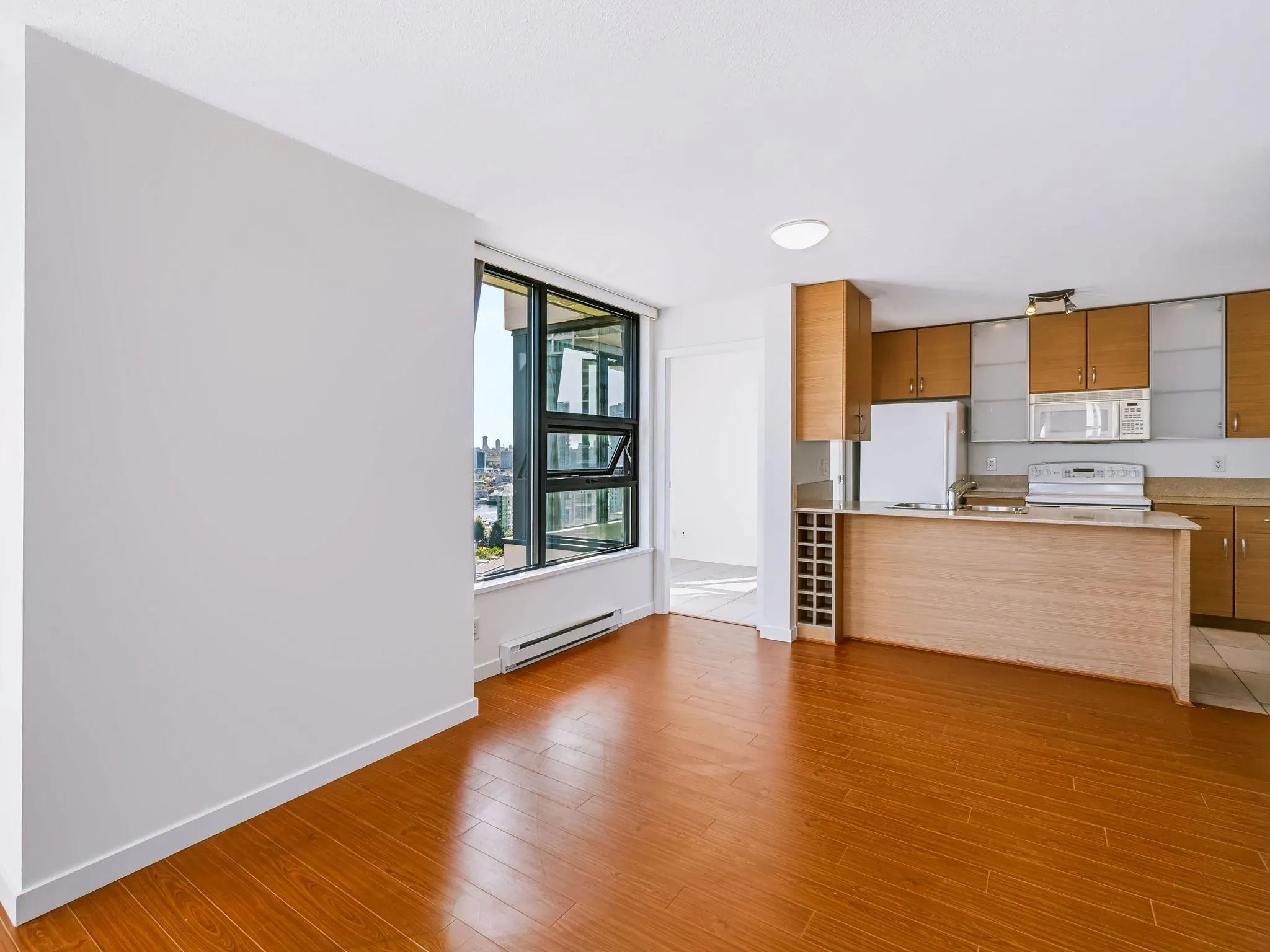 977 Mainland Street #2105