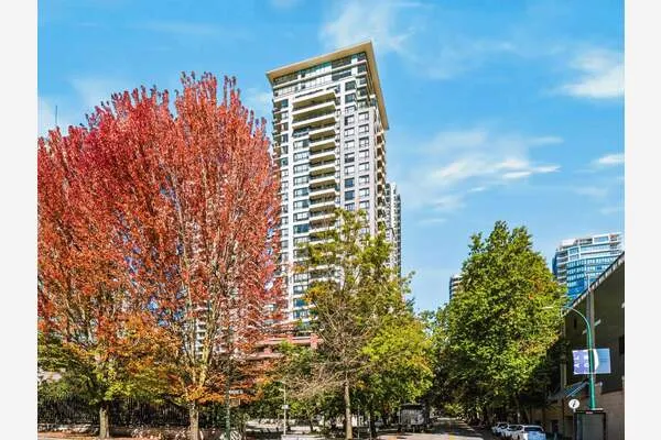 977 Mainland Street #2105