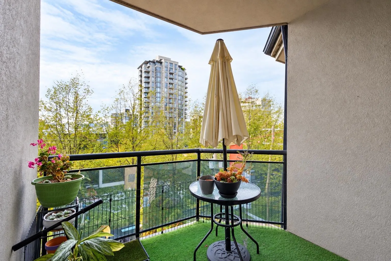 131 W 3rd Street #302