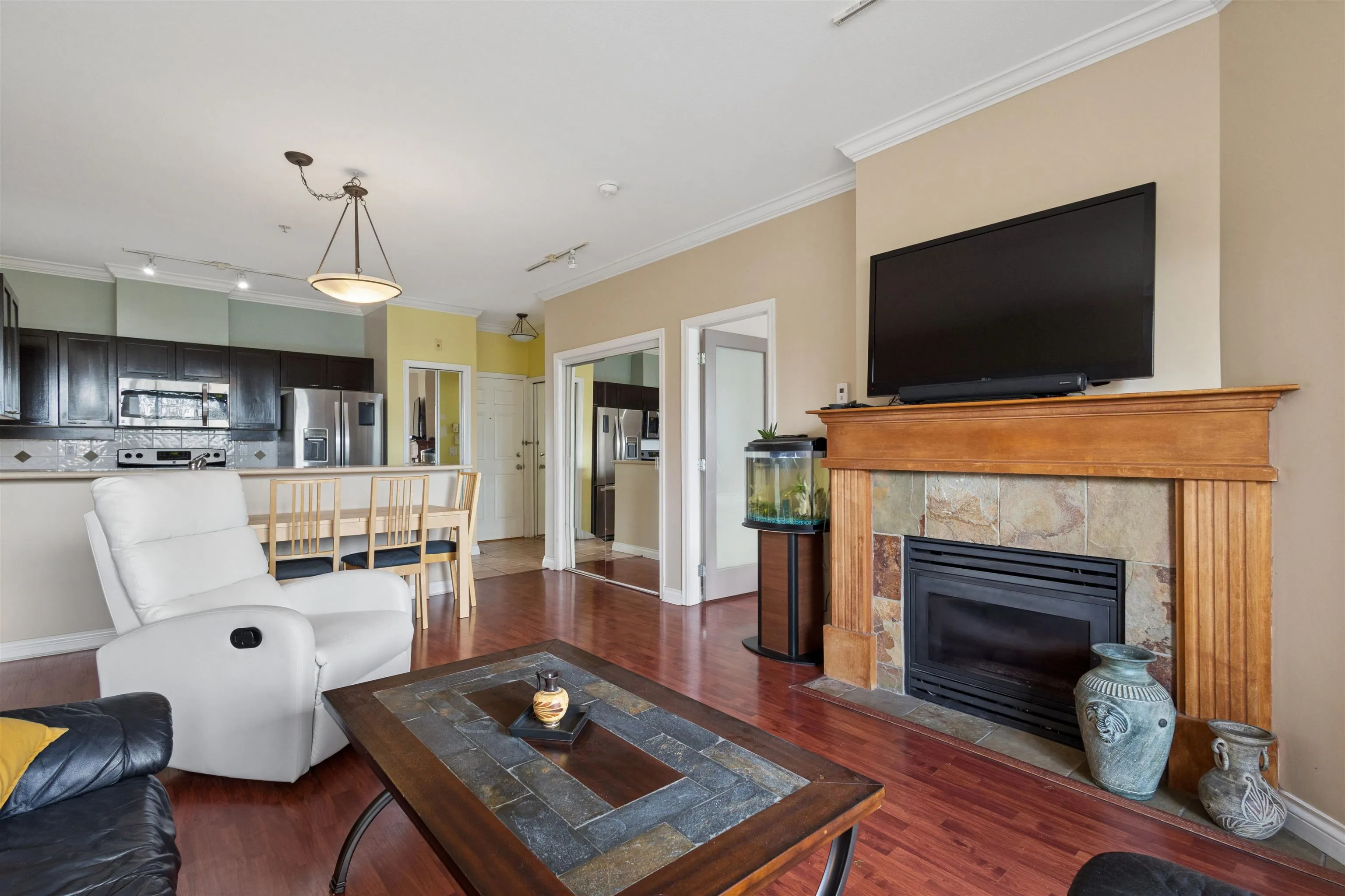 131 W 3rd Street #302
