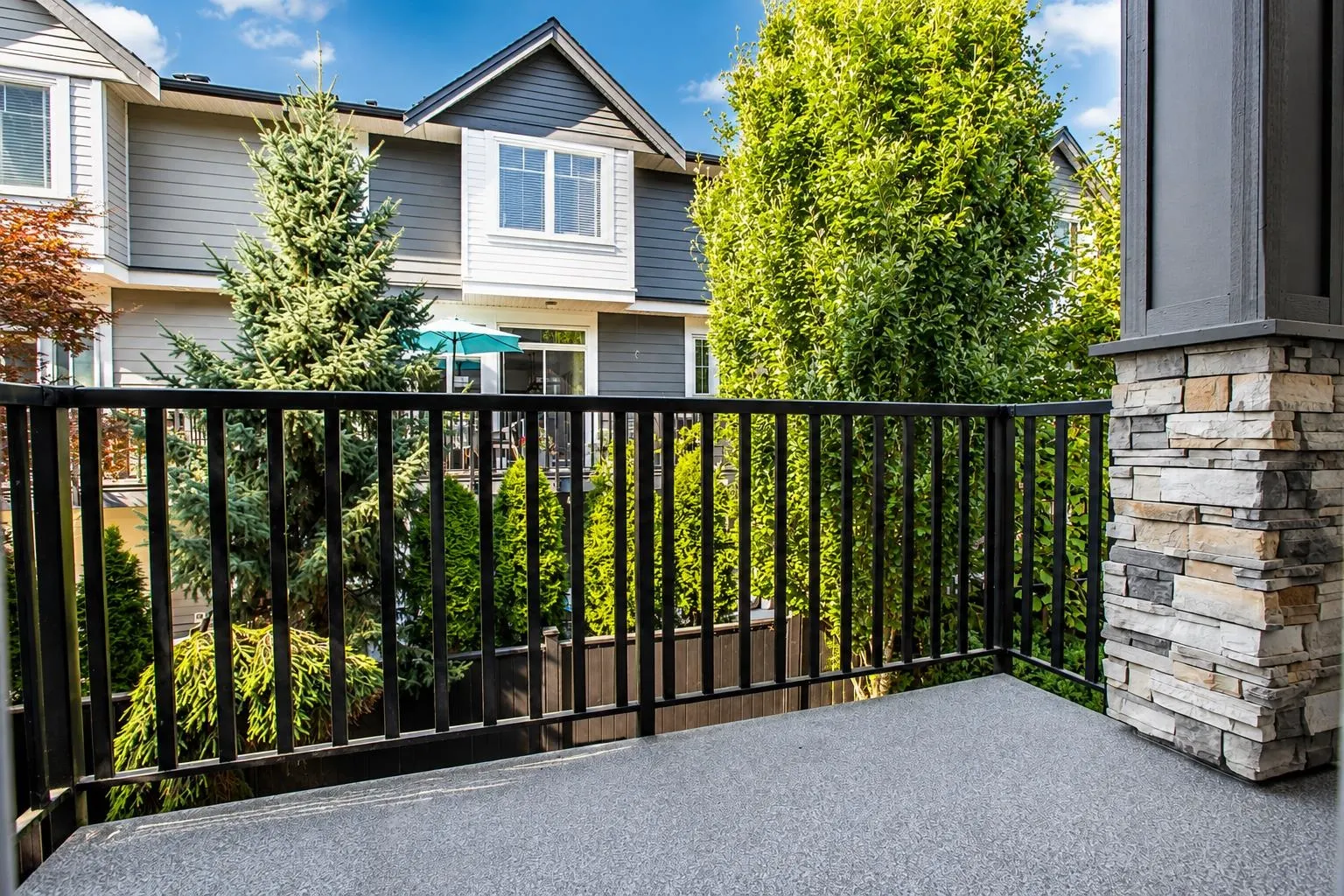 20860 76 Avenue #57