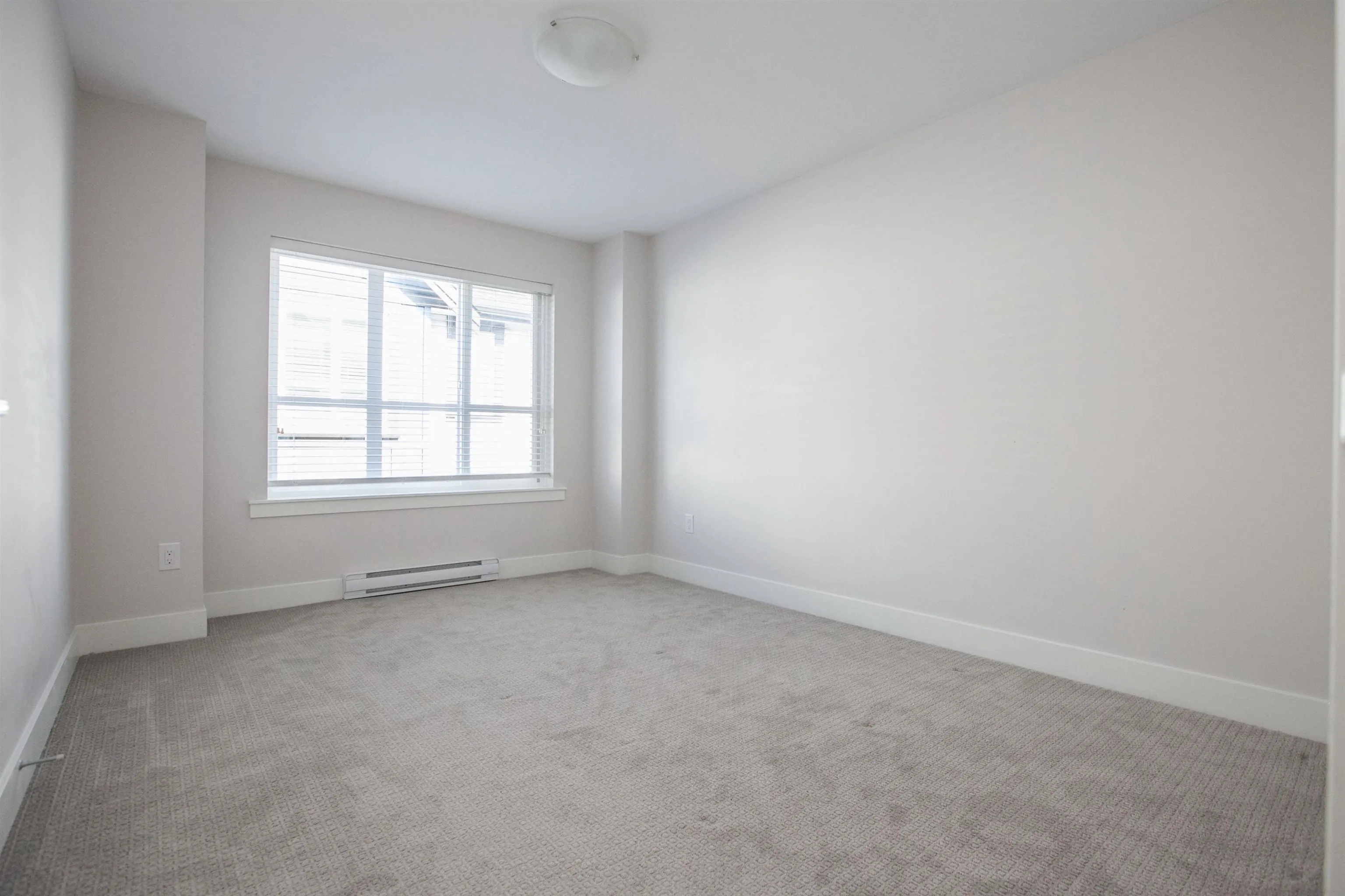 20860 76 Avenue #57