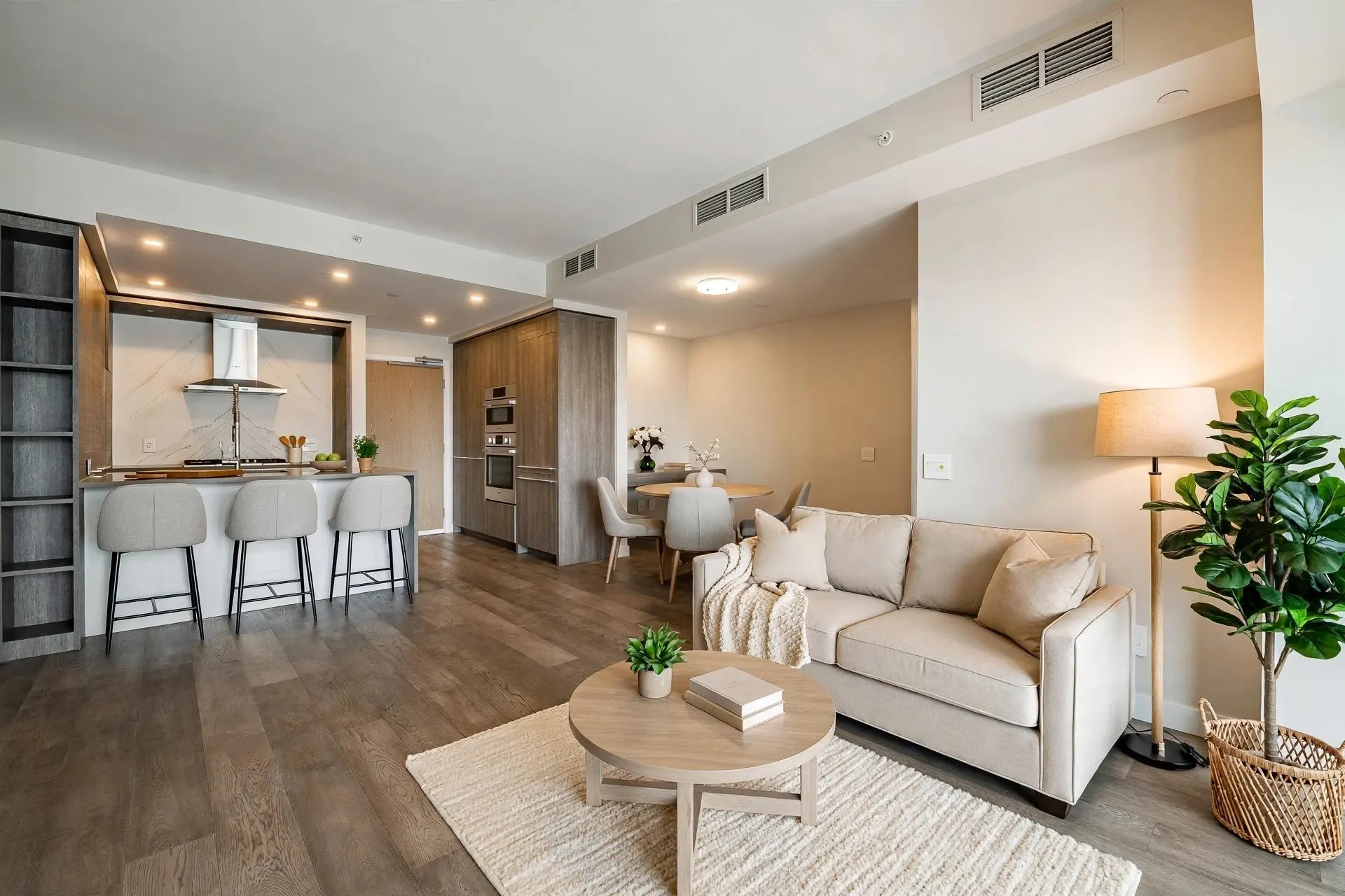 15165 Thrift Avenue #1006