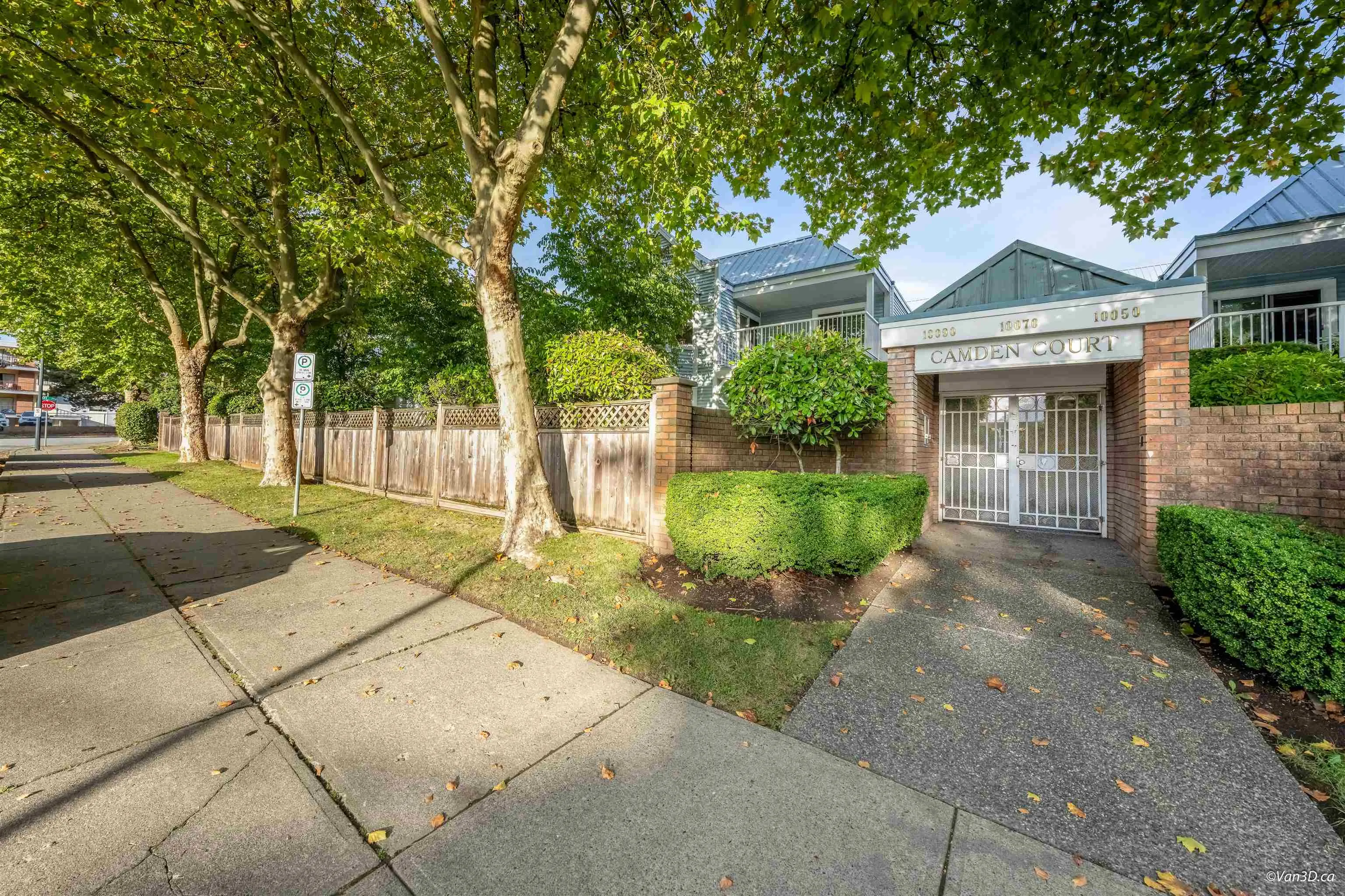10090 137a Street #29
