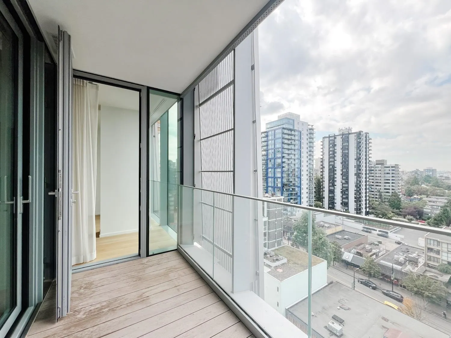 1568 Alberni Street #1406