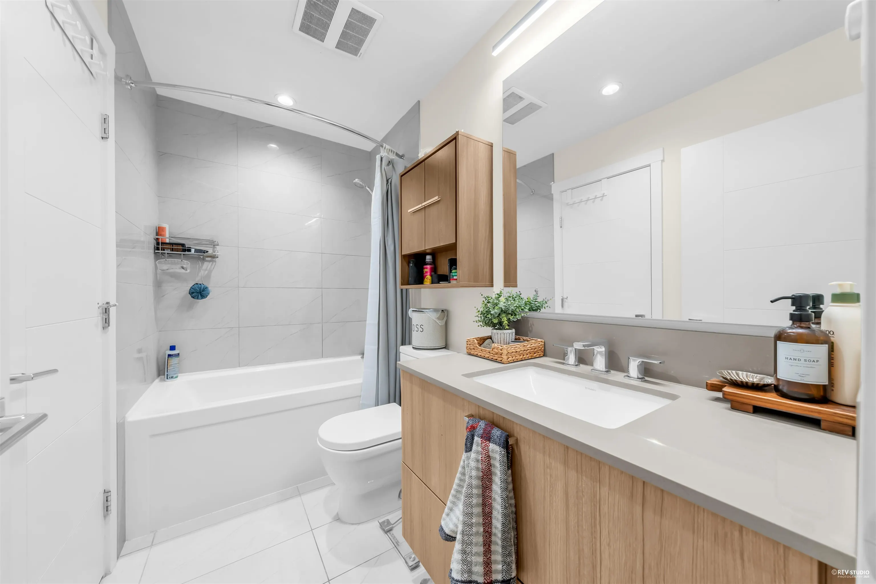 707 Como Lake Avenue #113