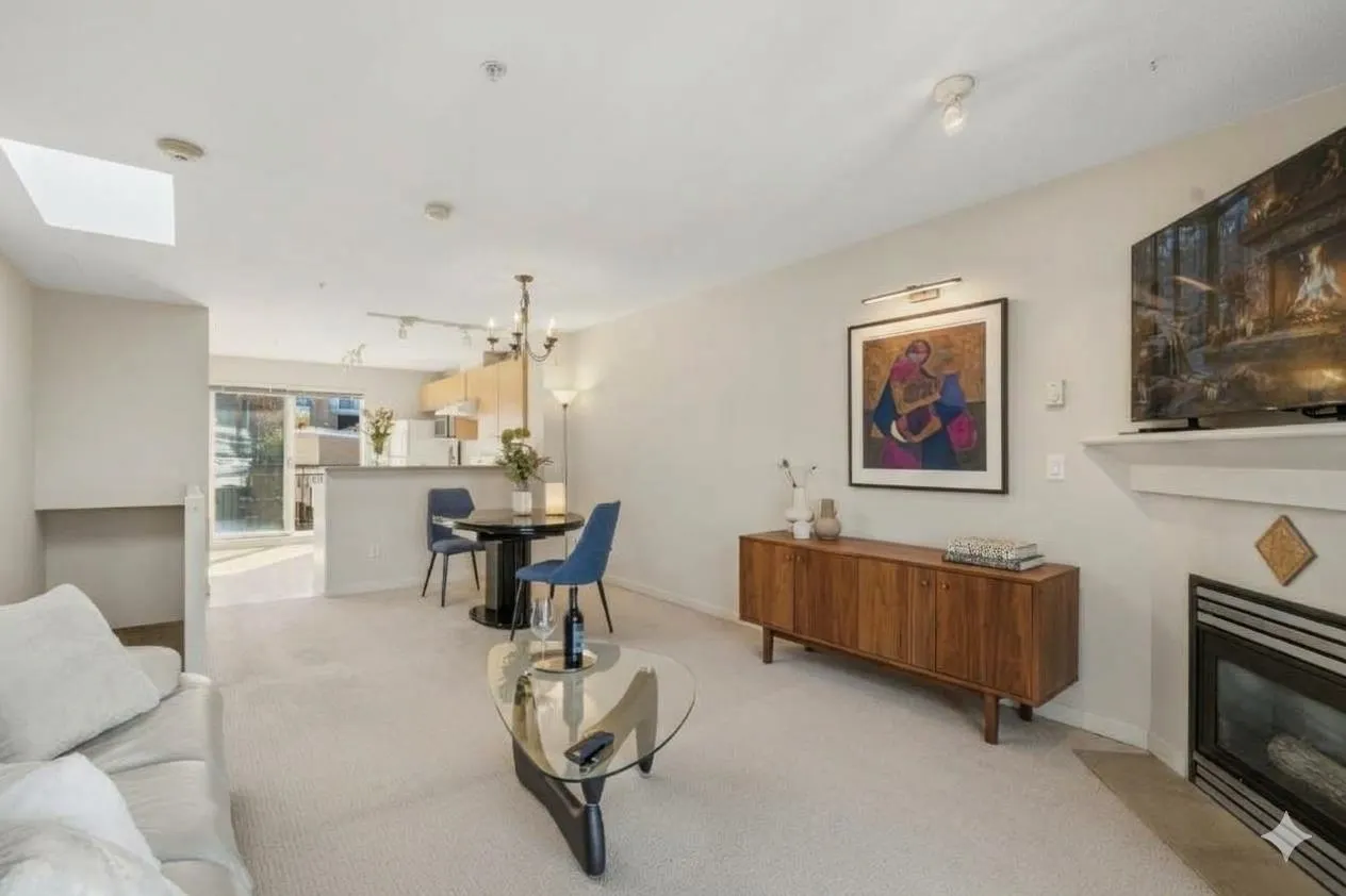 678 W 7th Avenue #319