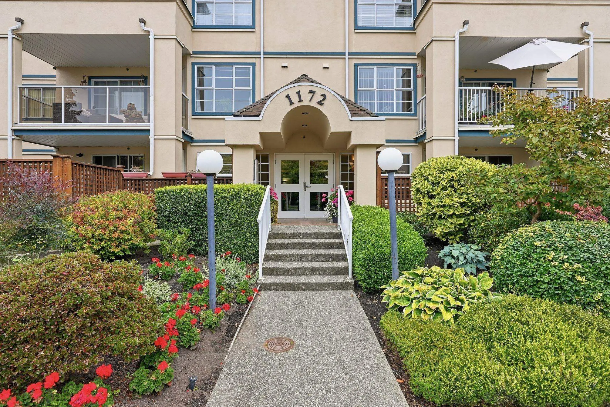 1172 55 Street #106