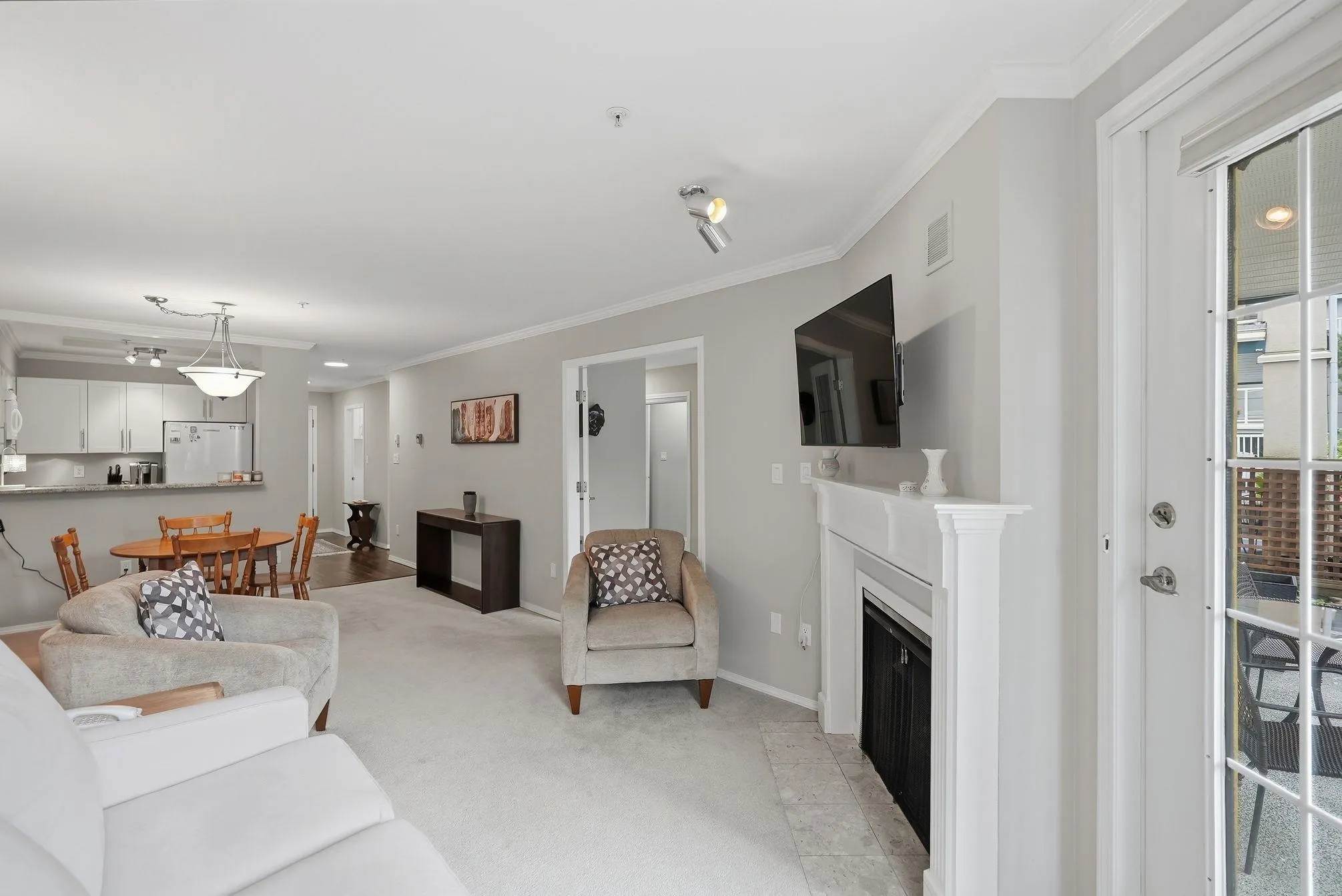 1172 55 Street #106
