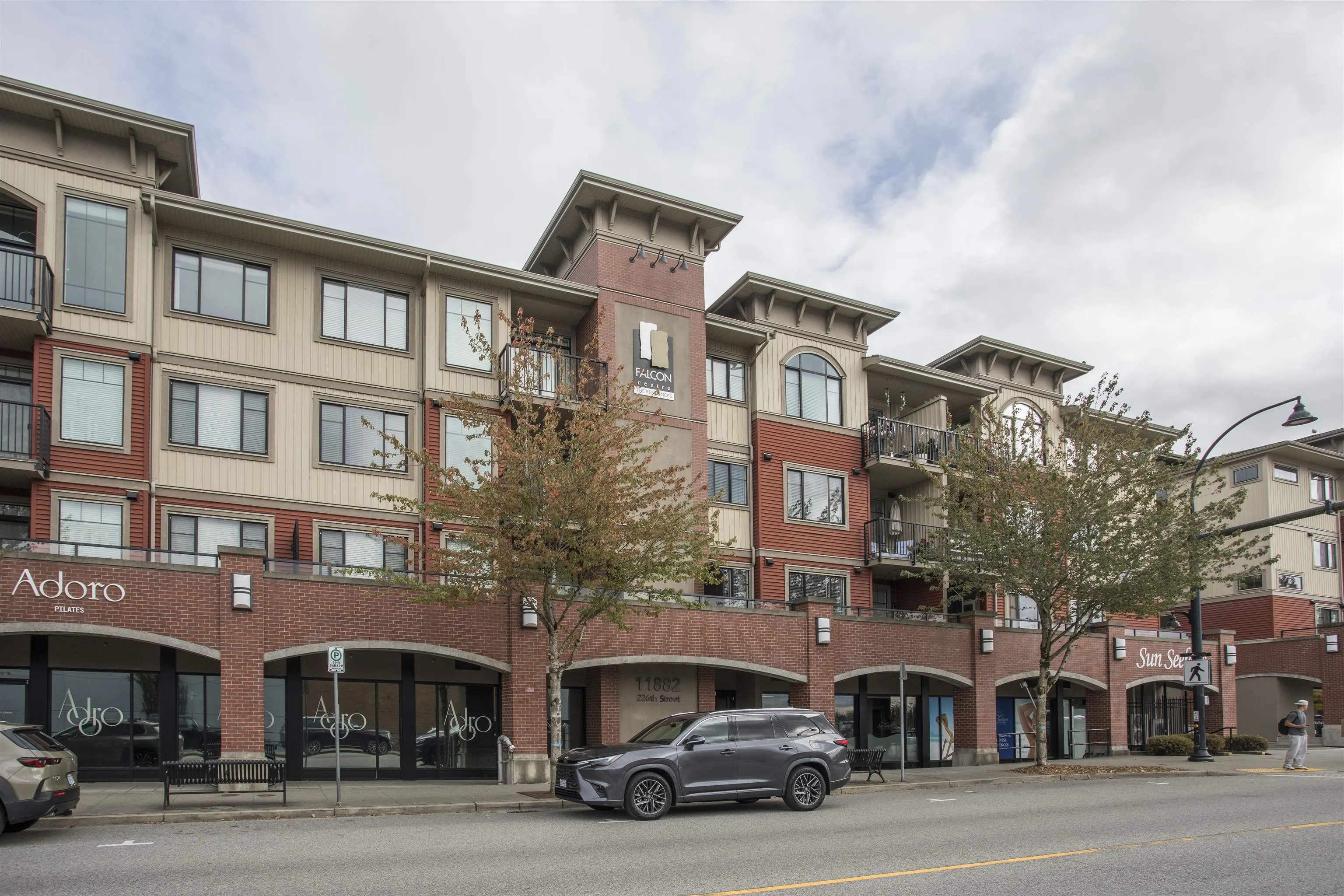 11882 226 Street #415