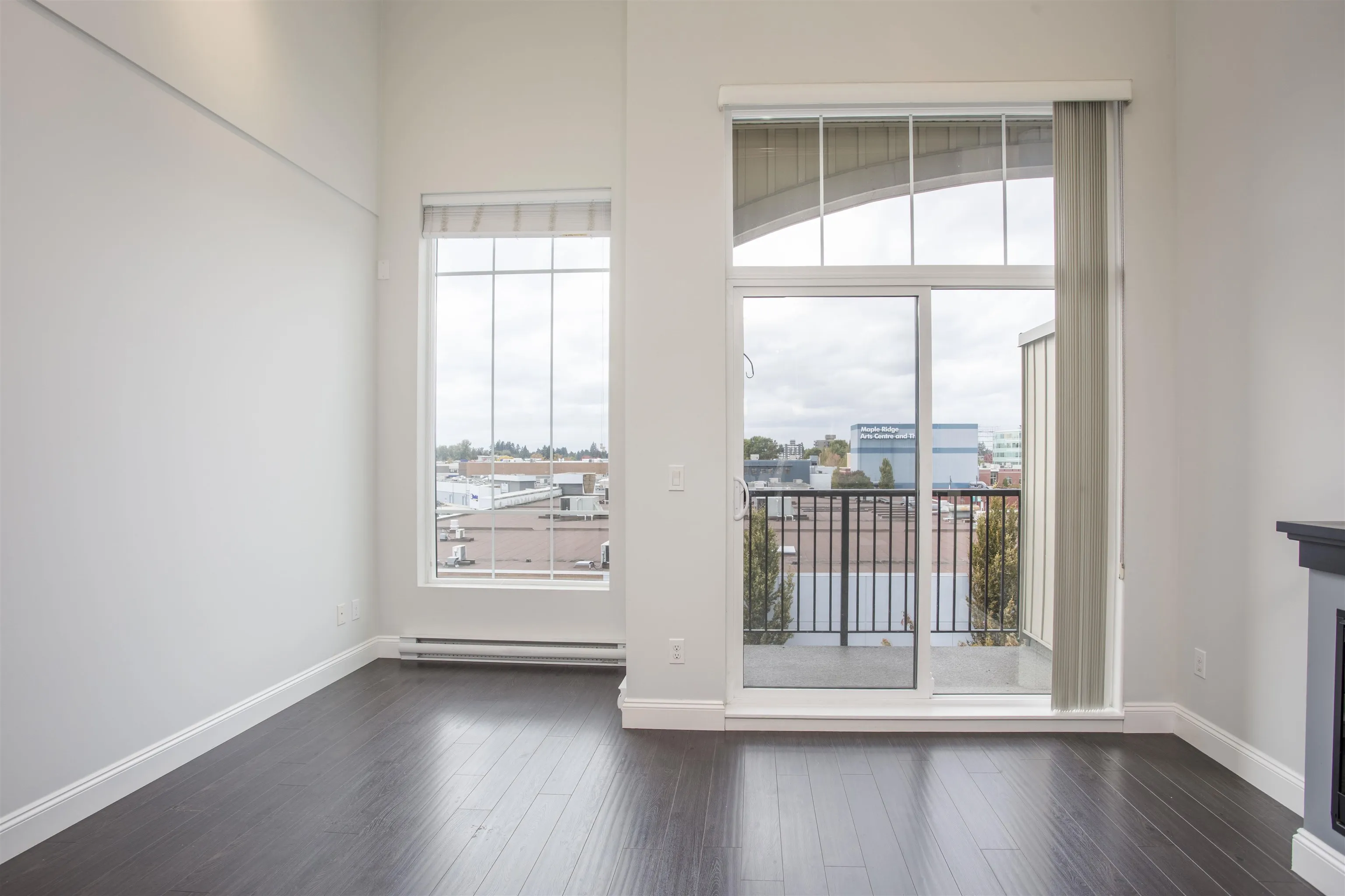 11882 226 Street #415