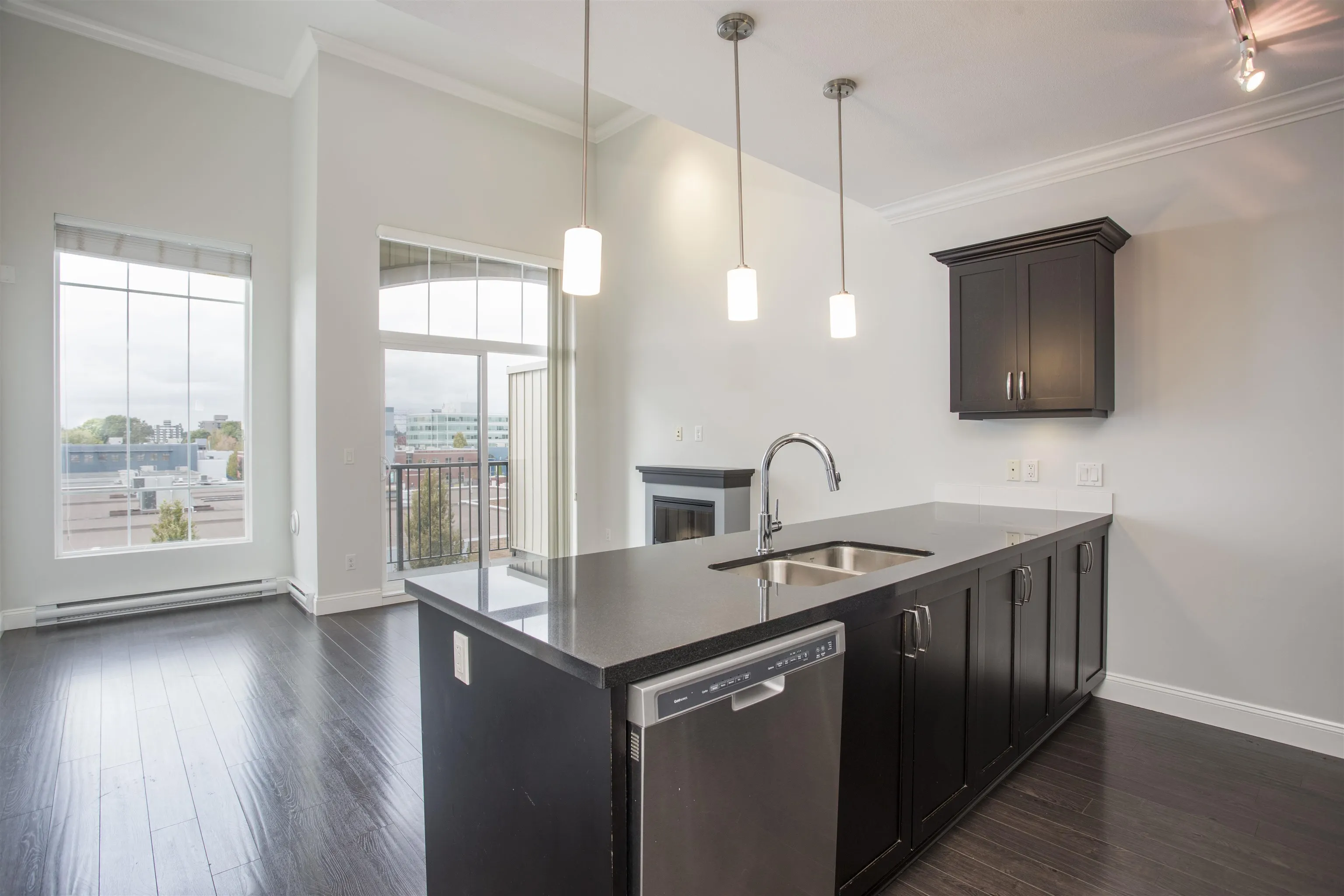 11882 226 Street #415
