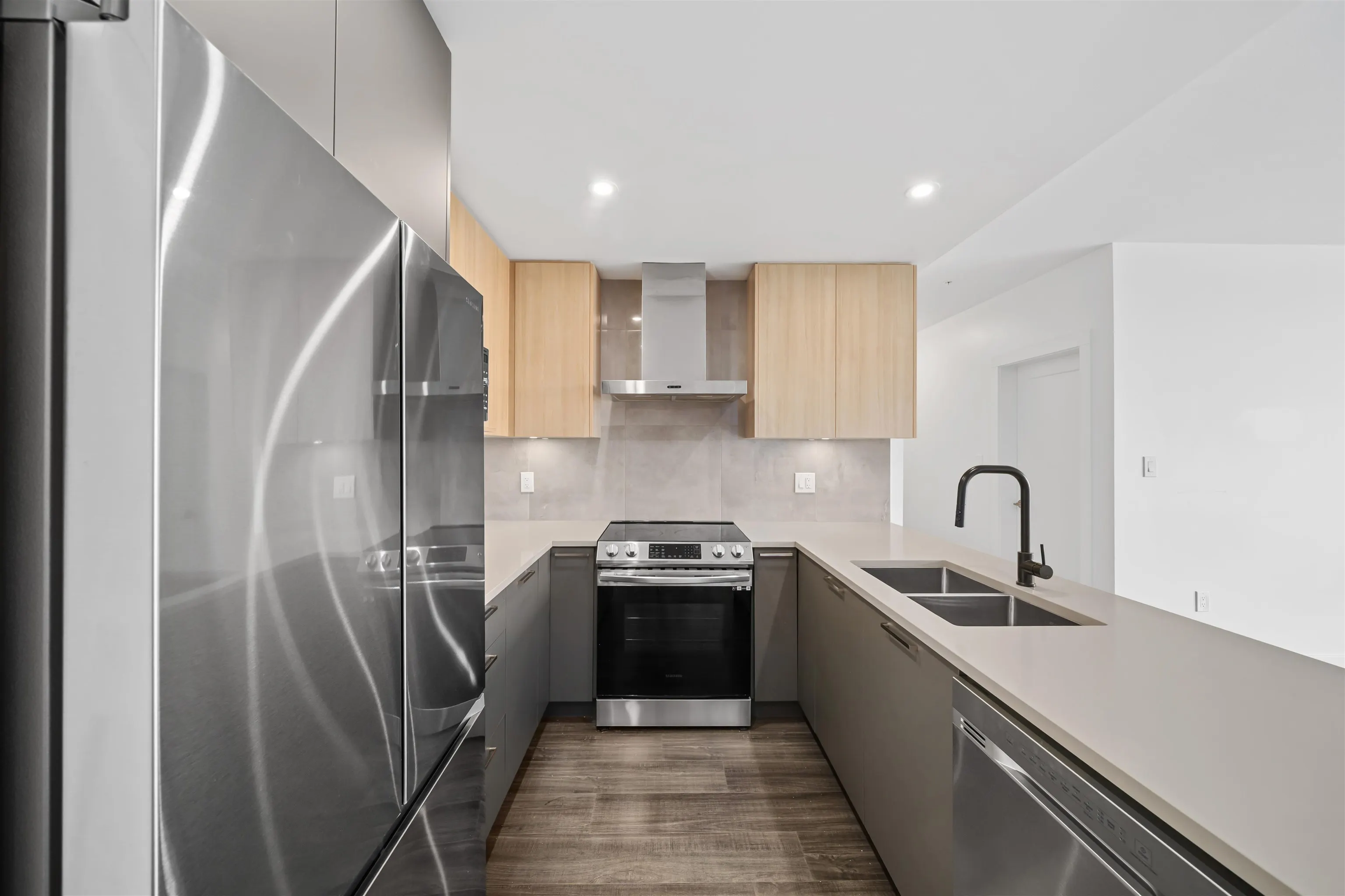 31940 Raven Avenue #209