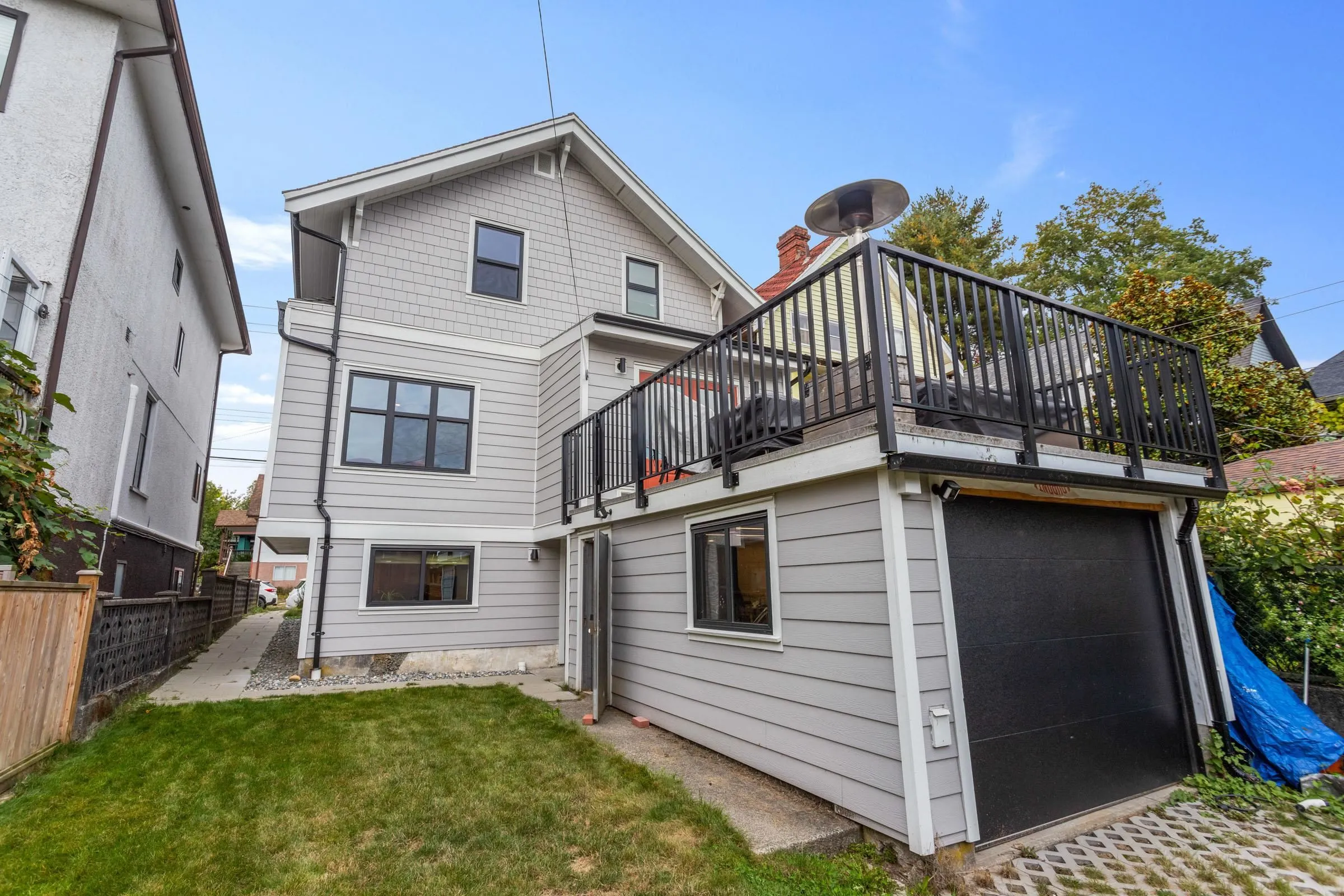 1444 Lakewood Drive