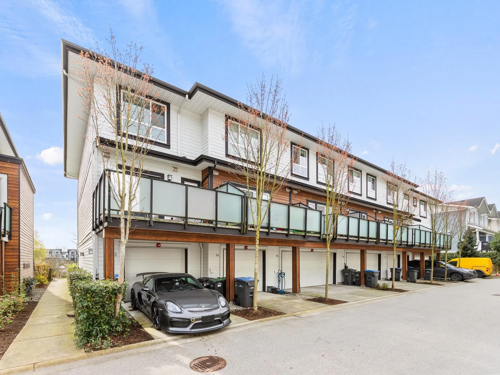 240 Jardine Street #15