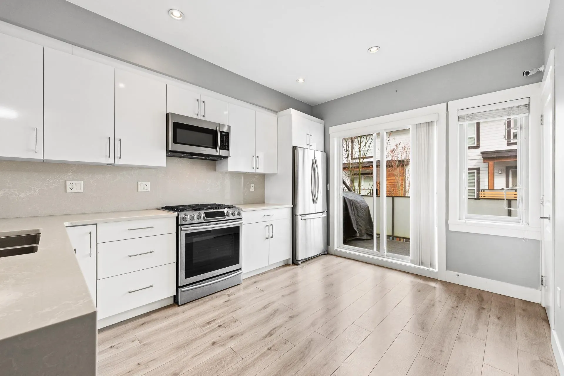 240 Jardine Street #15