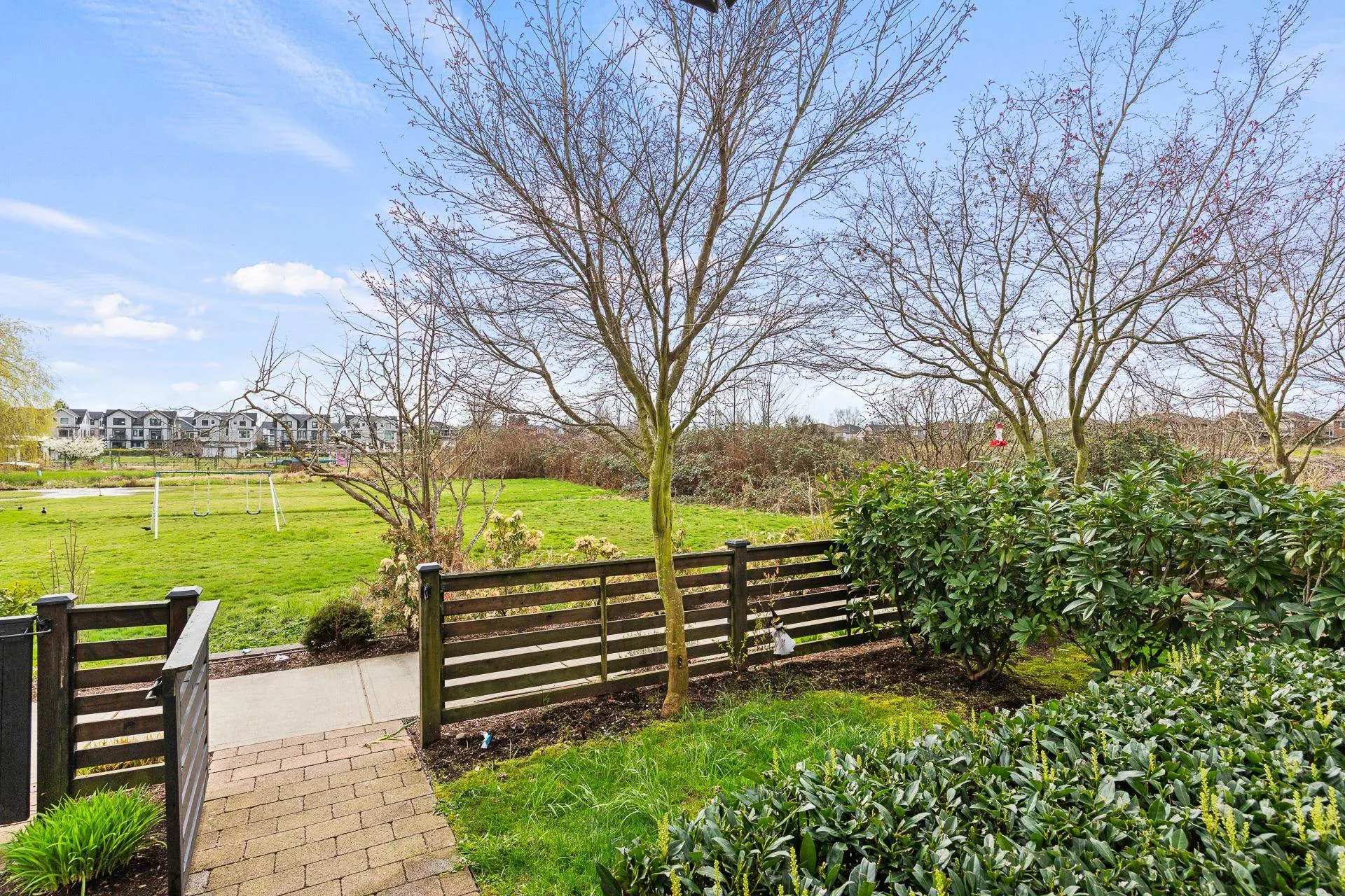240 Jardine Street #15