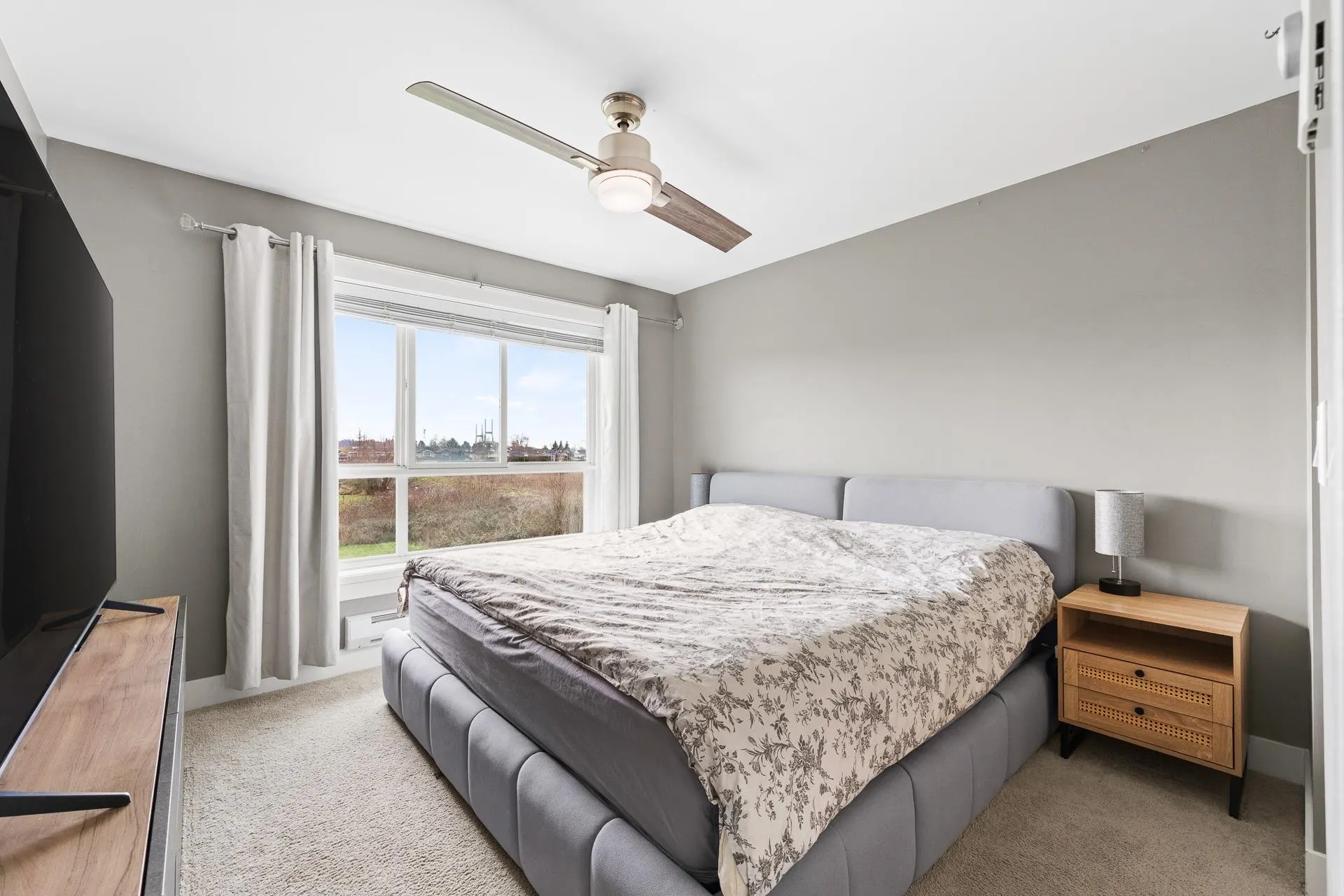 240 Jardine Street #15