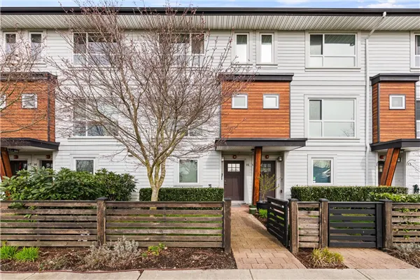 240 Jardine Street #15