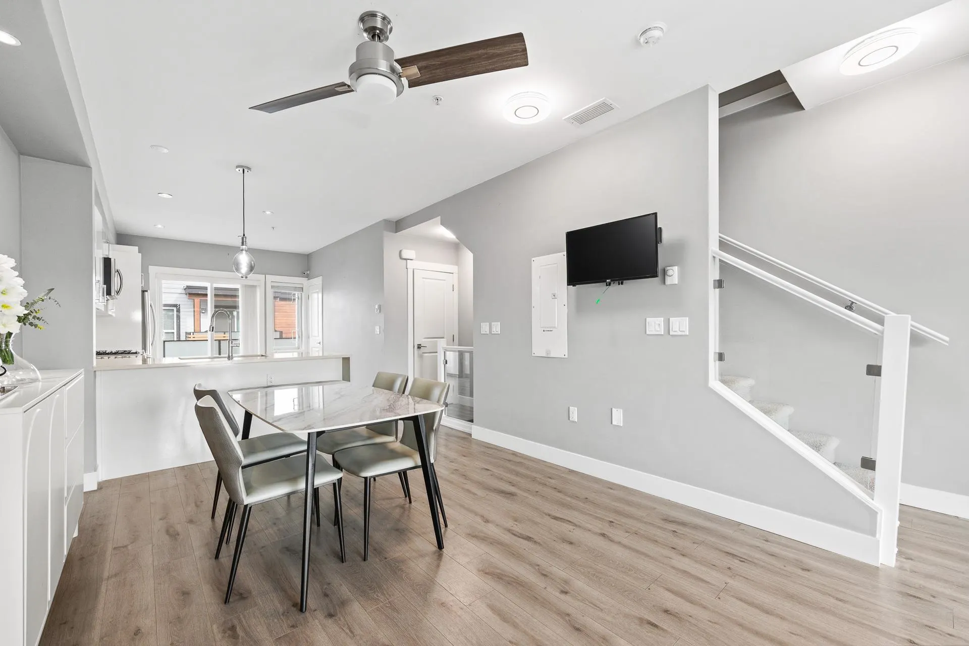 240 Jardine Street #15