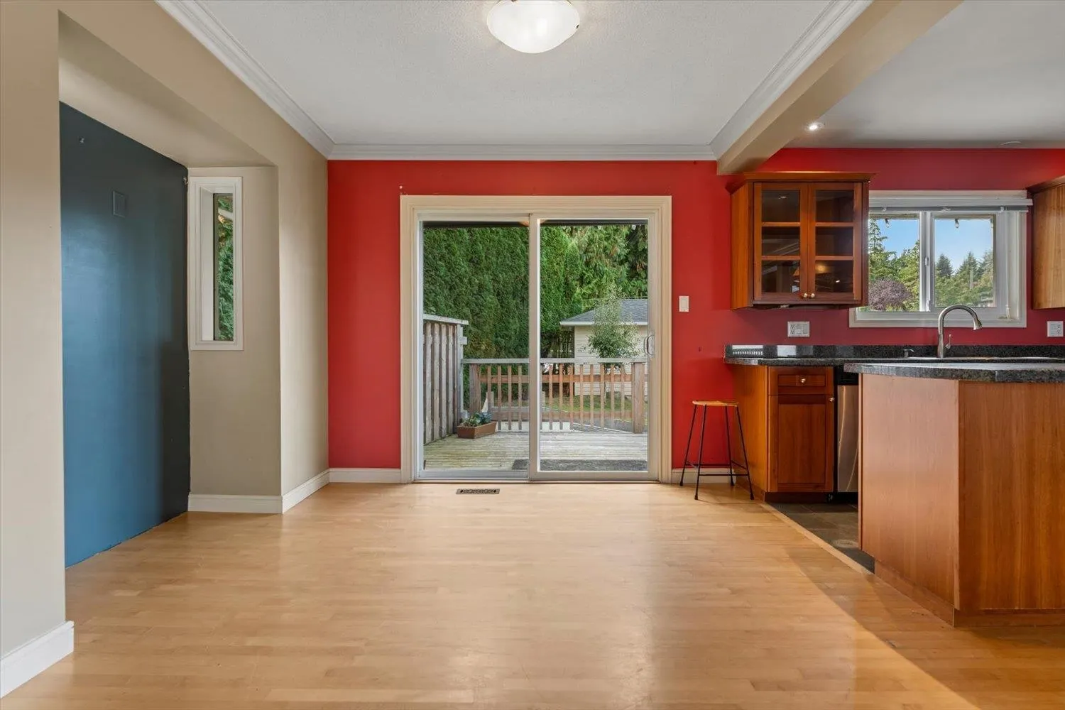 2629 Sunnyside Crescent