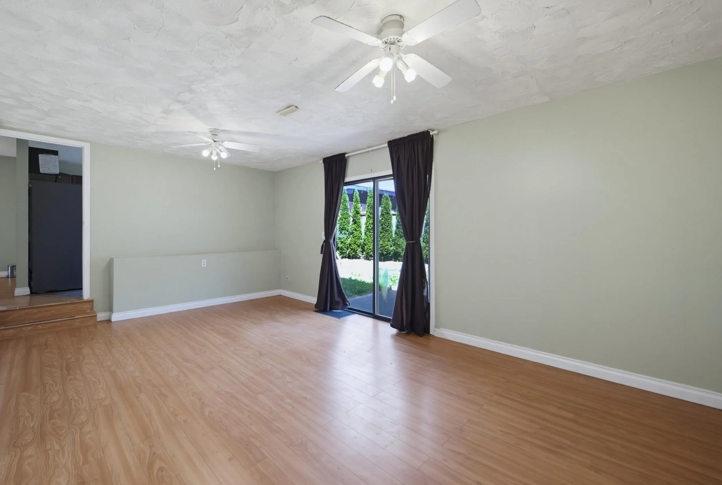 1194 Colin Place