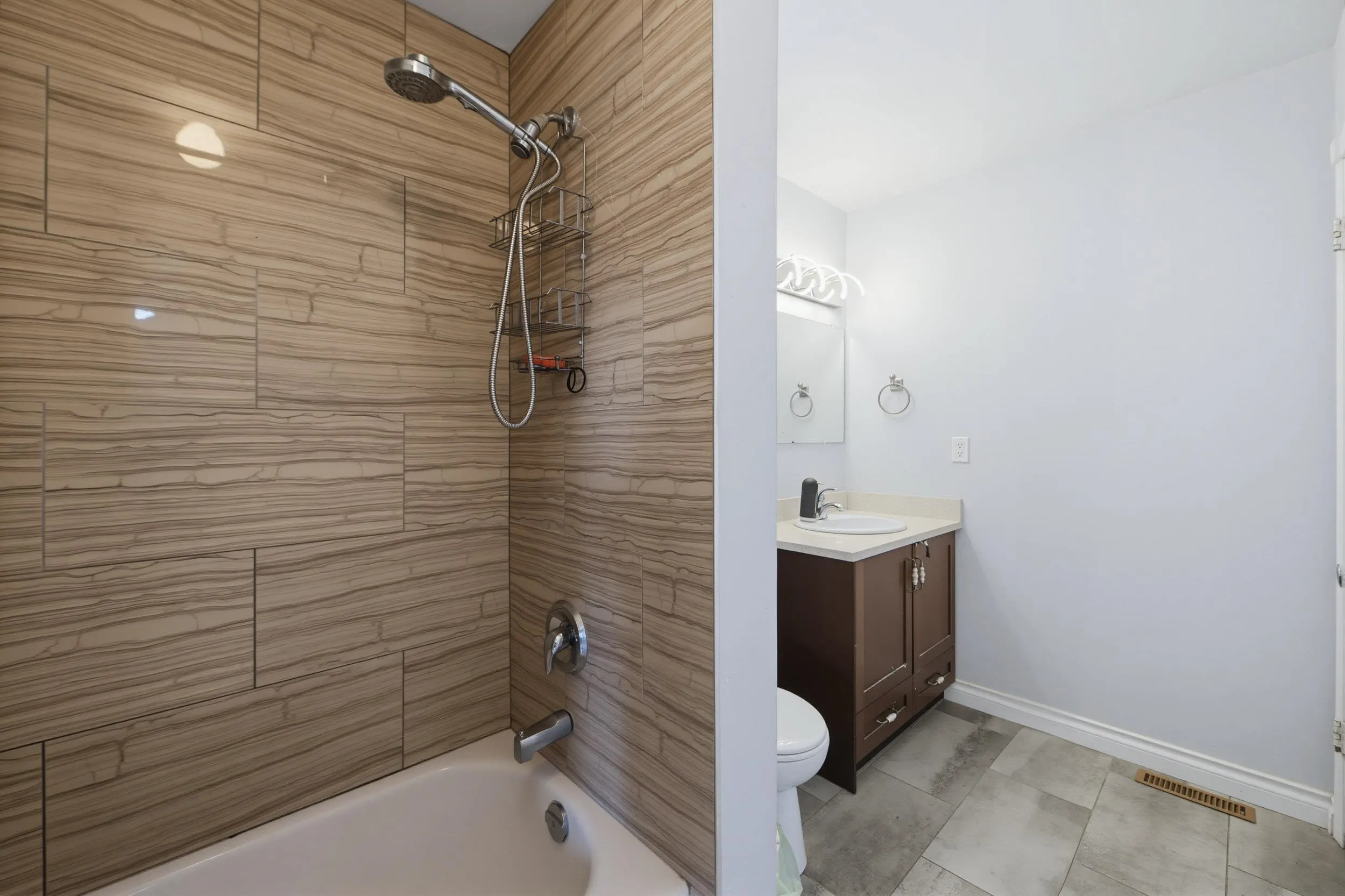 1194 Colin Place