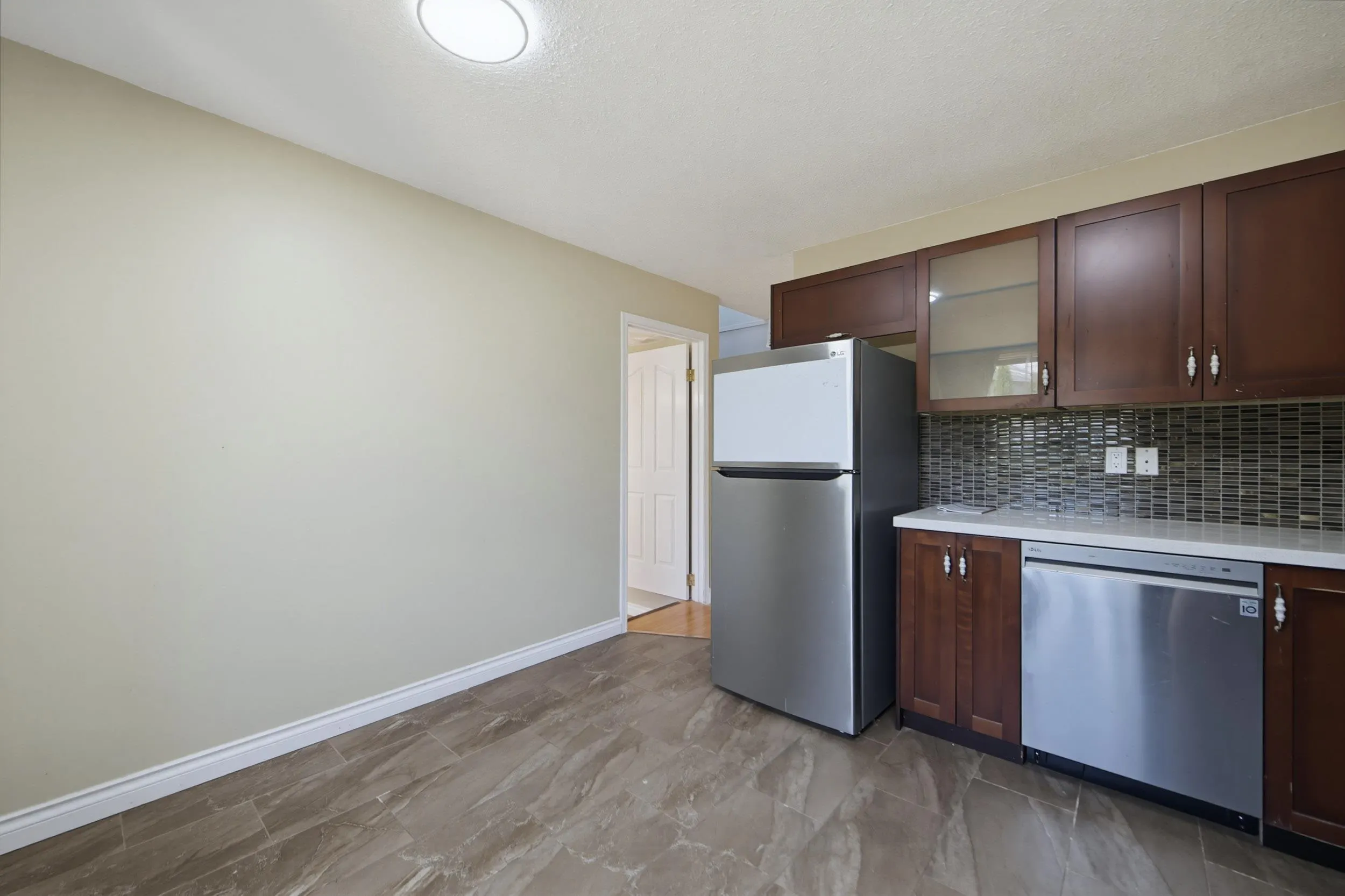 1194 Colin Place