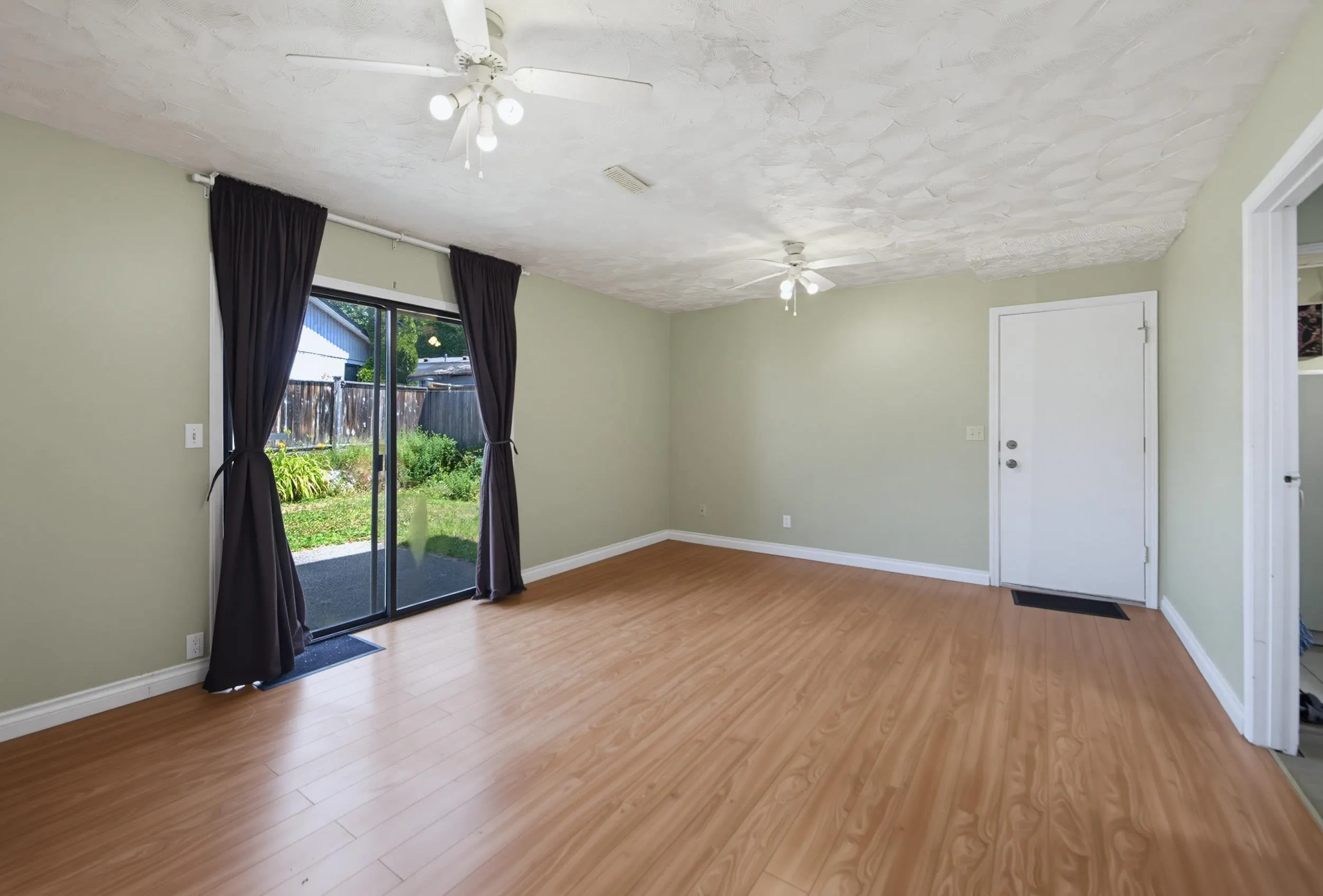1194 Colin Place