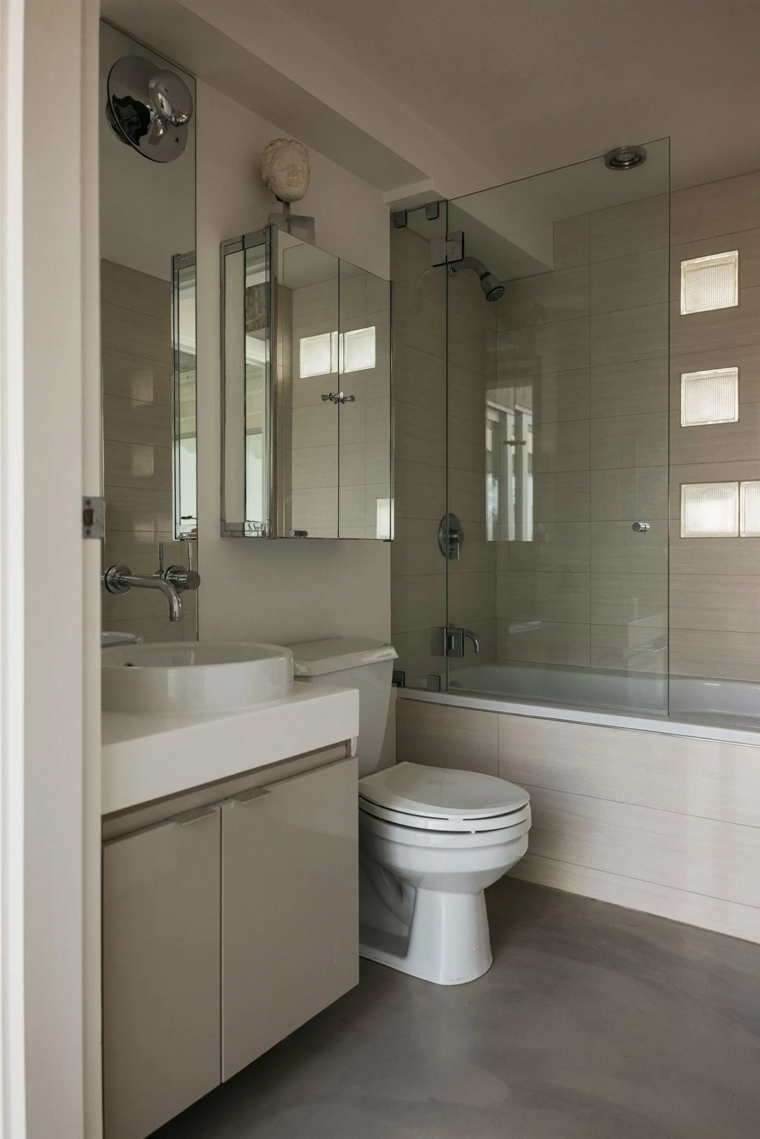 4387 W 10th Avenue #302
