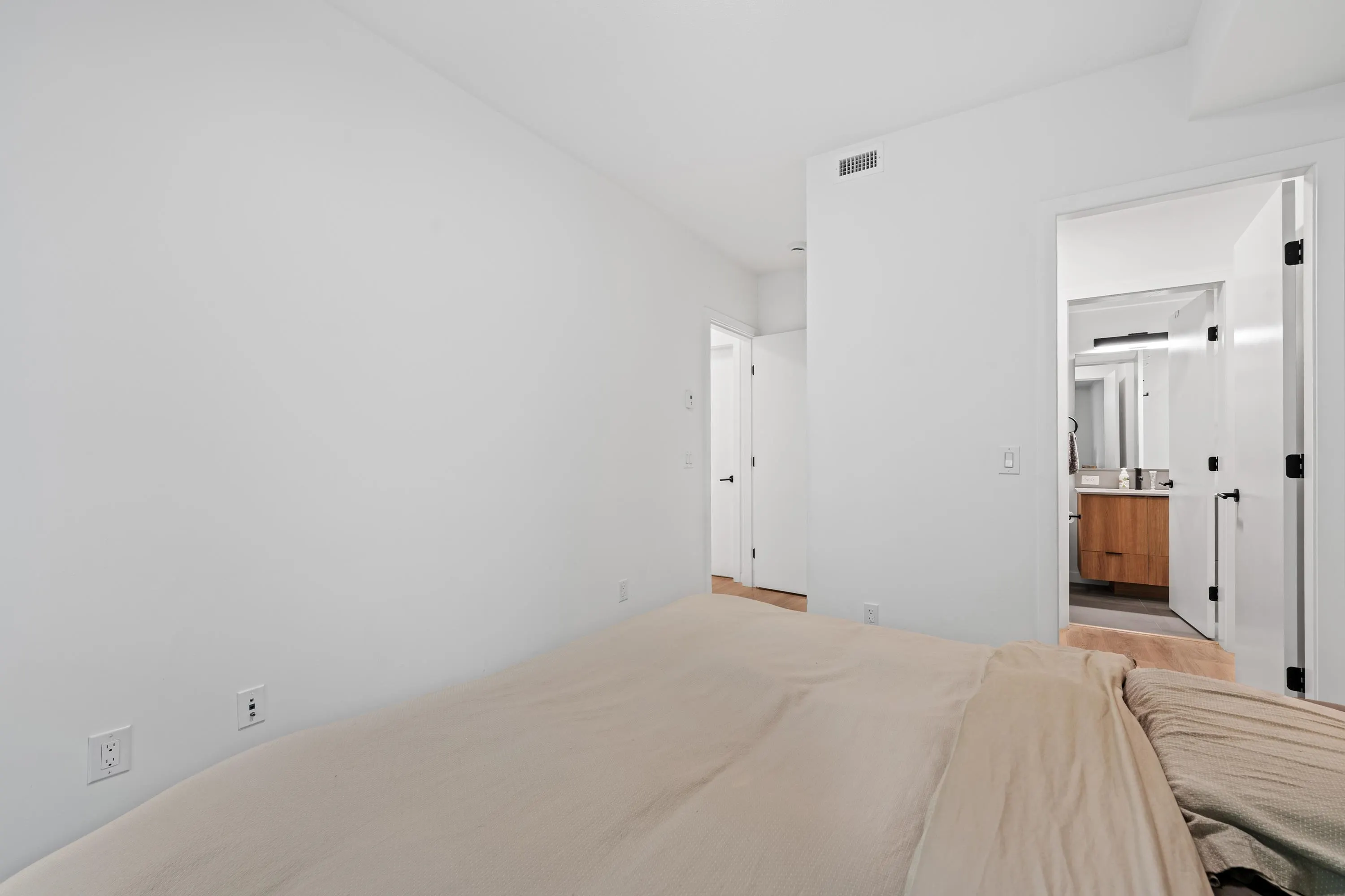 533 E 3rd Street #29