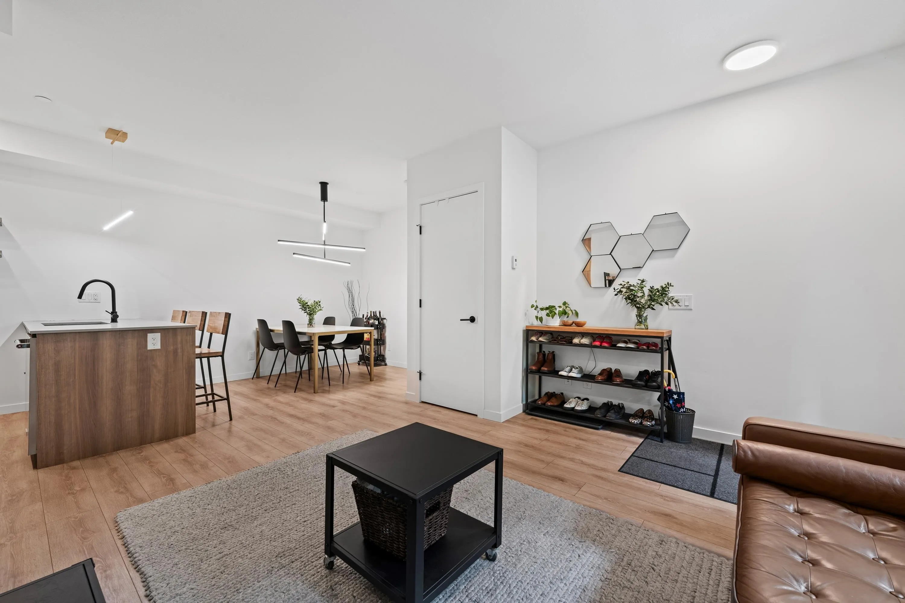 533 E 3rd Street #29