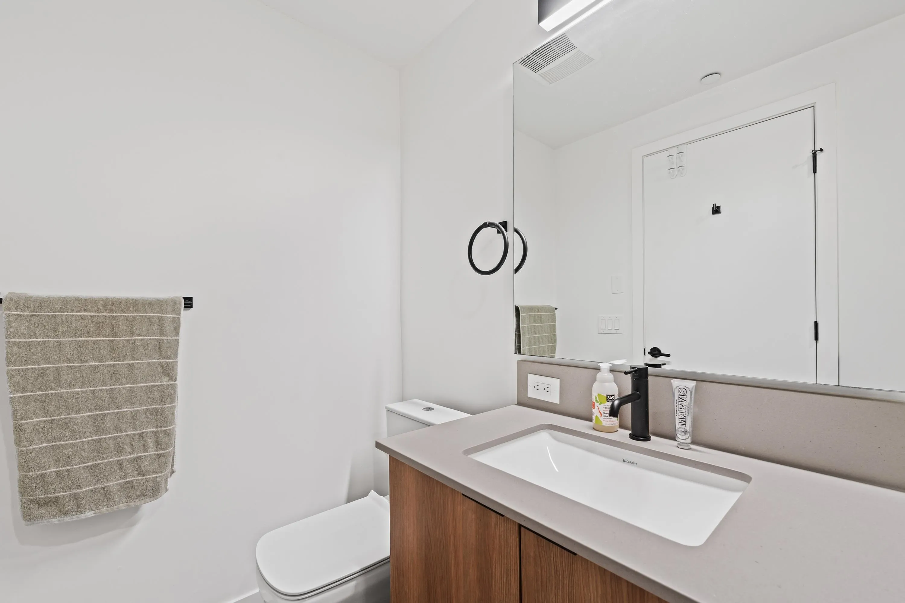 533 E 3rd Street #29