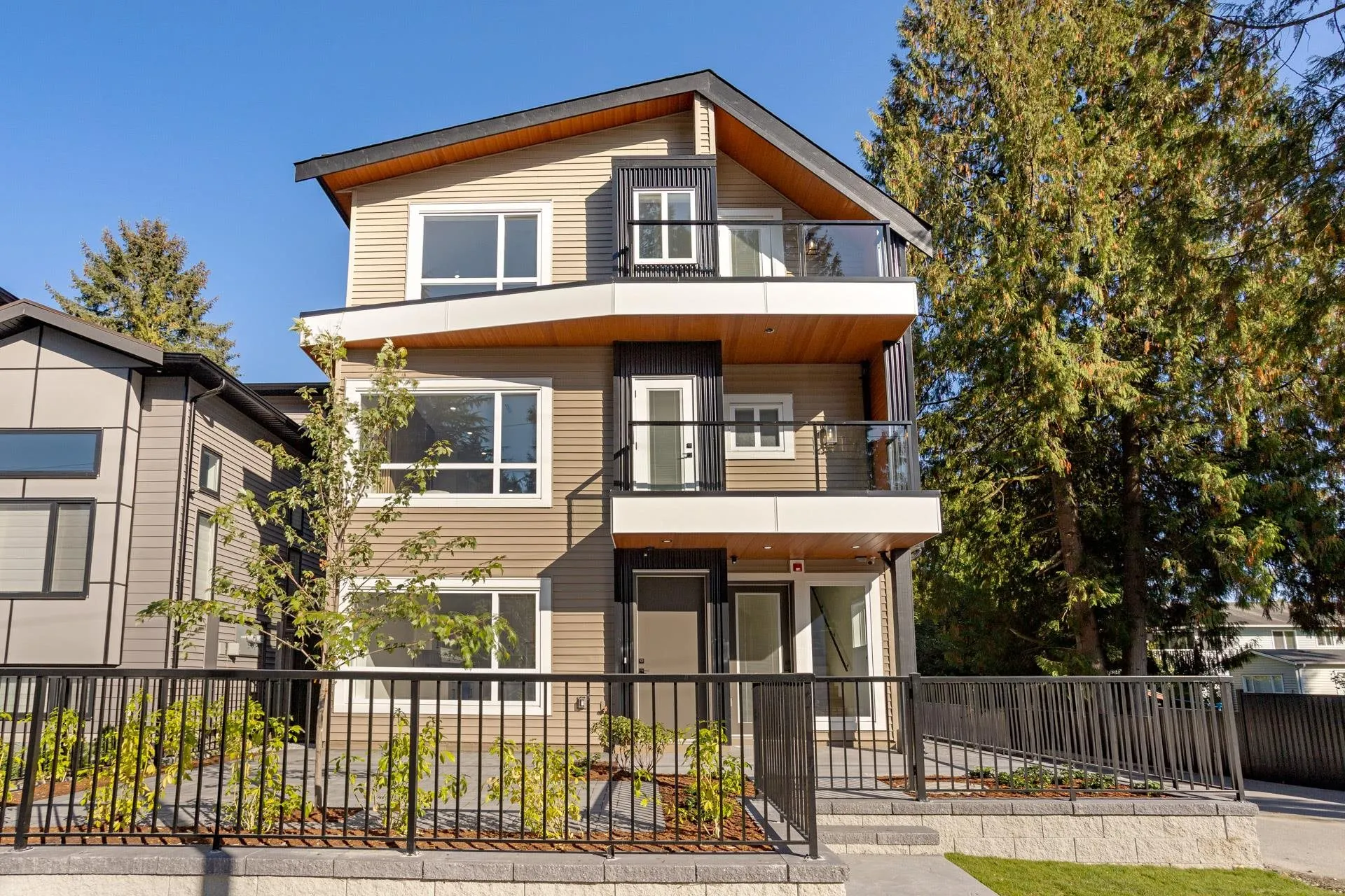 3532 Hastings Street #101