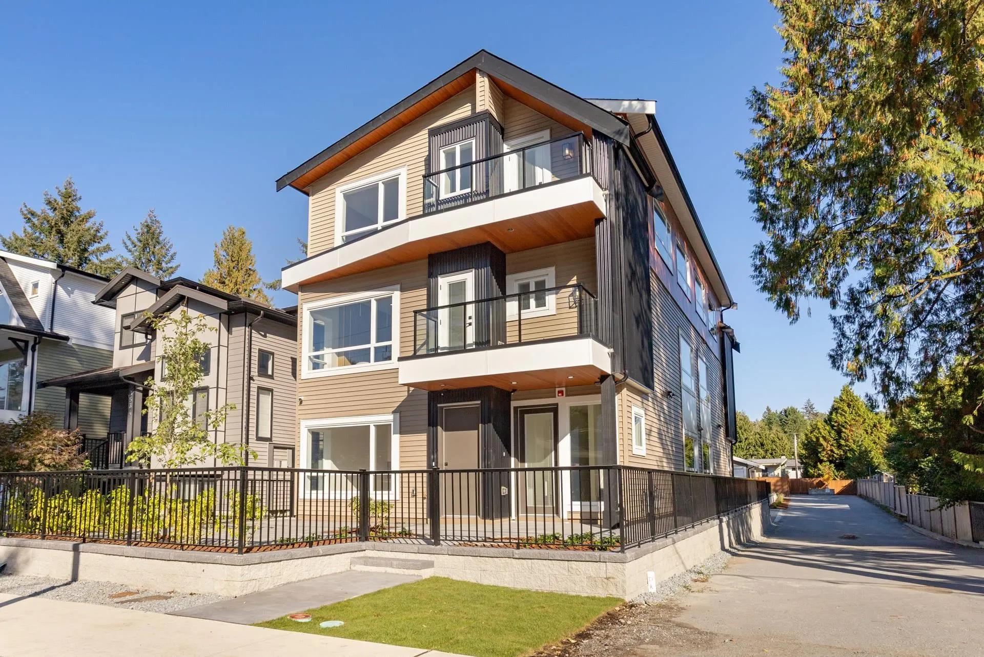 3532 Hastings Street #101