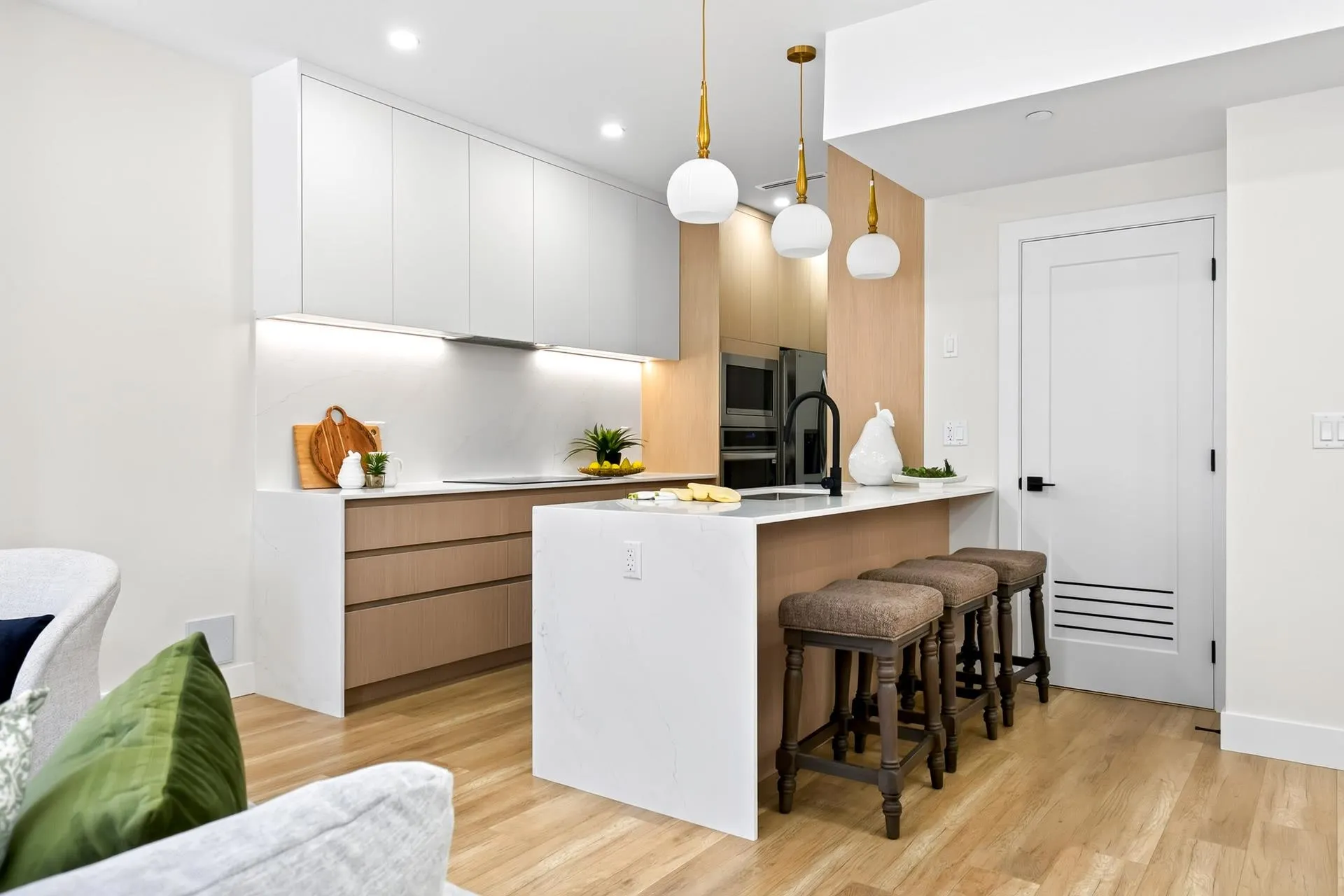 3532 Hastings Street #101